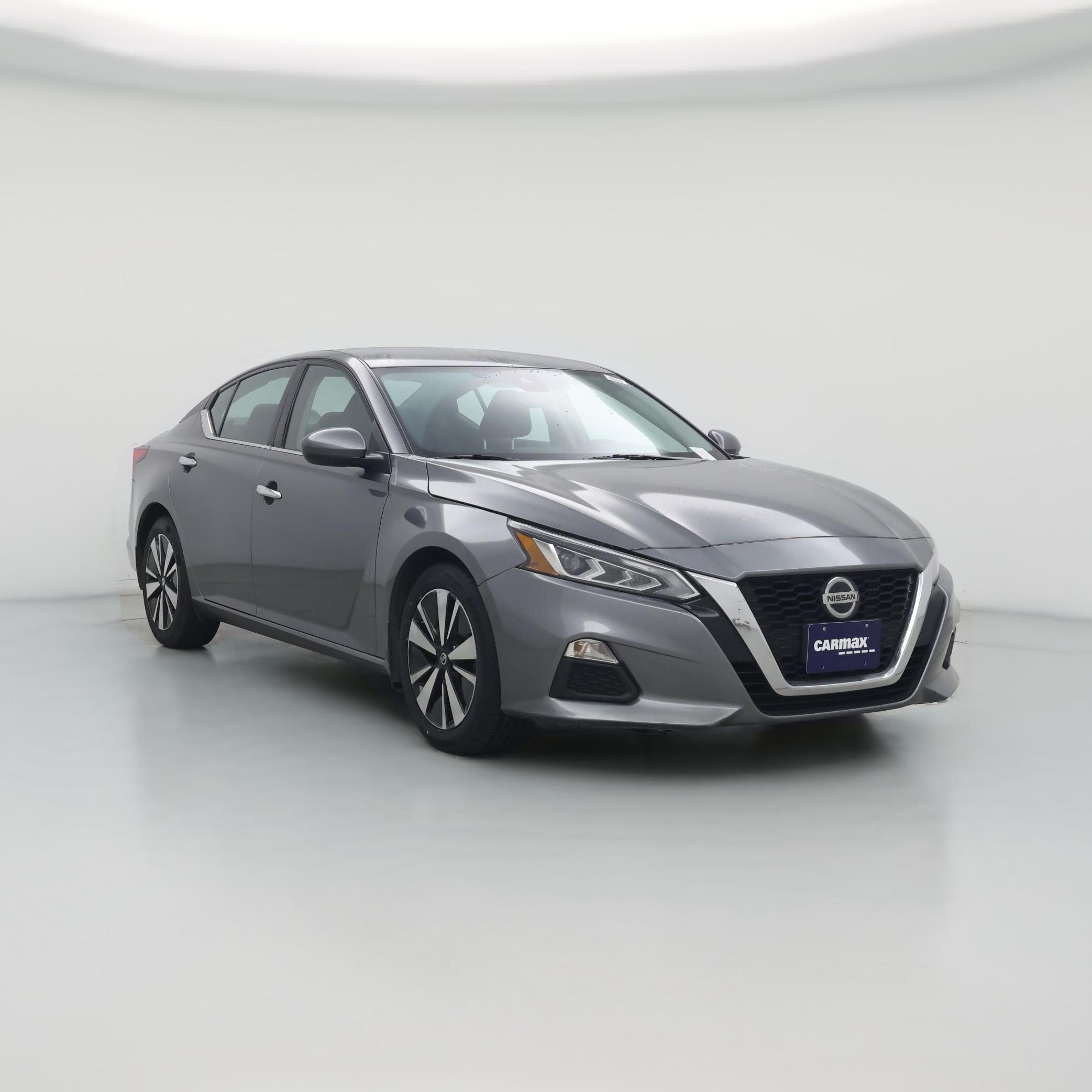 Thumbnail: 2022 Nissan Altima - 1