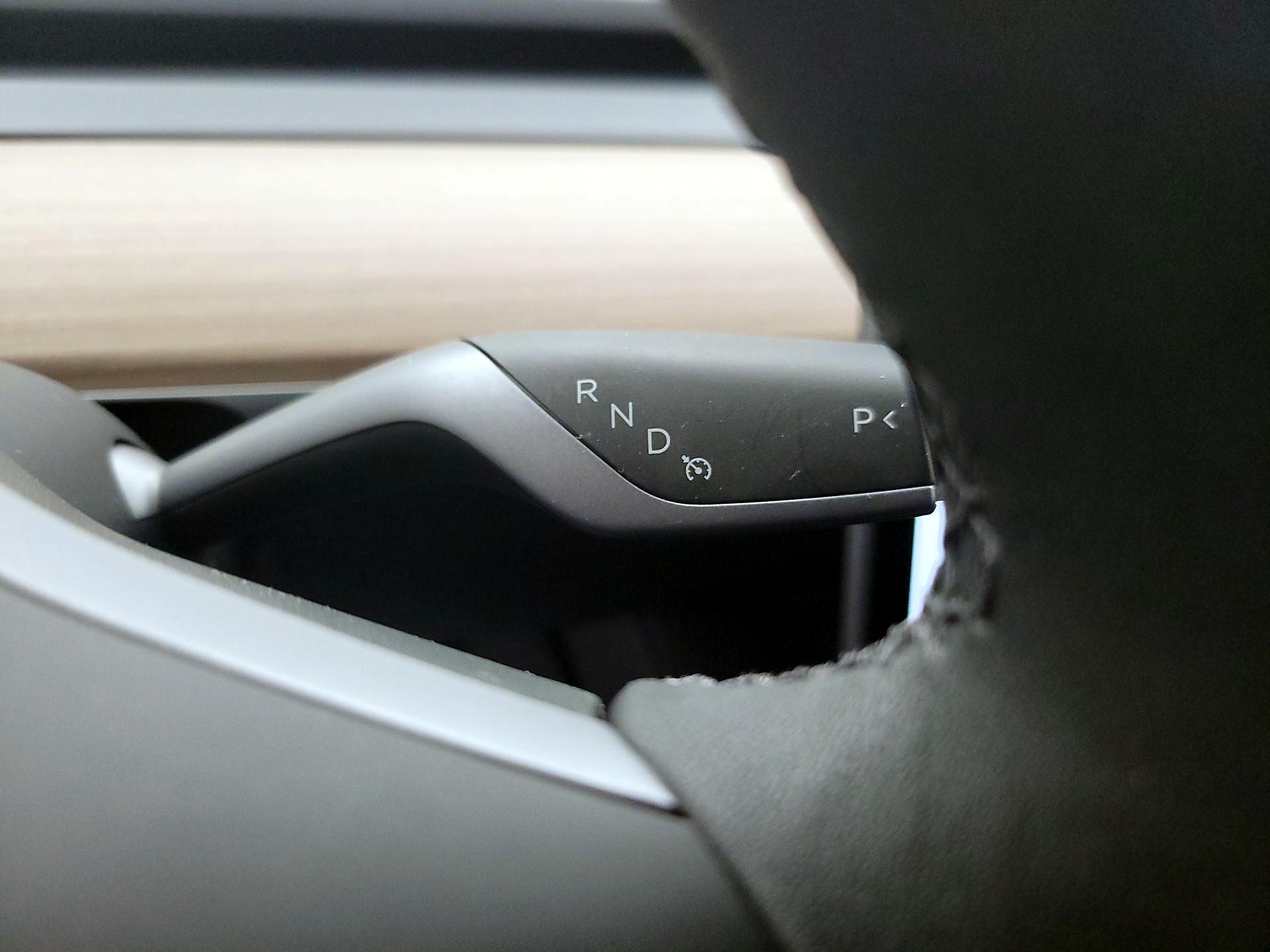 Thumbnail: 2025 Tesla Model Y - 15