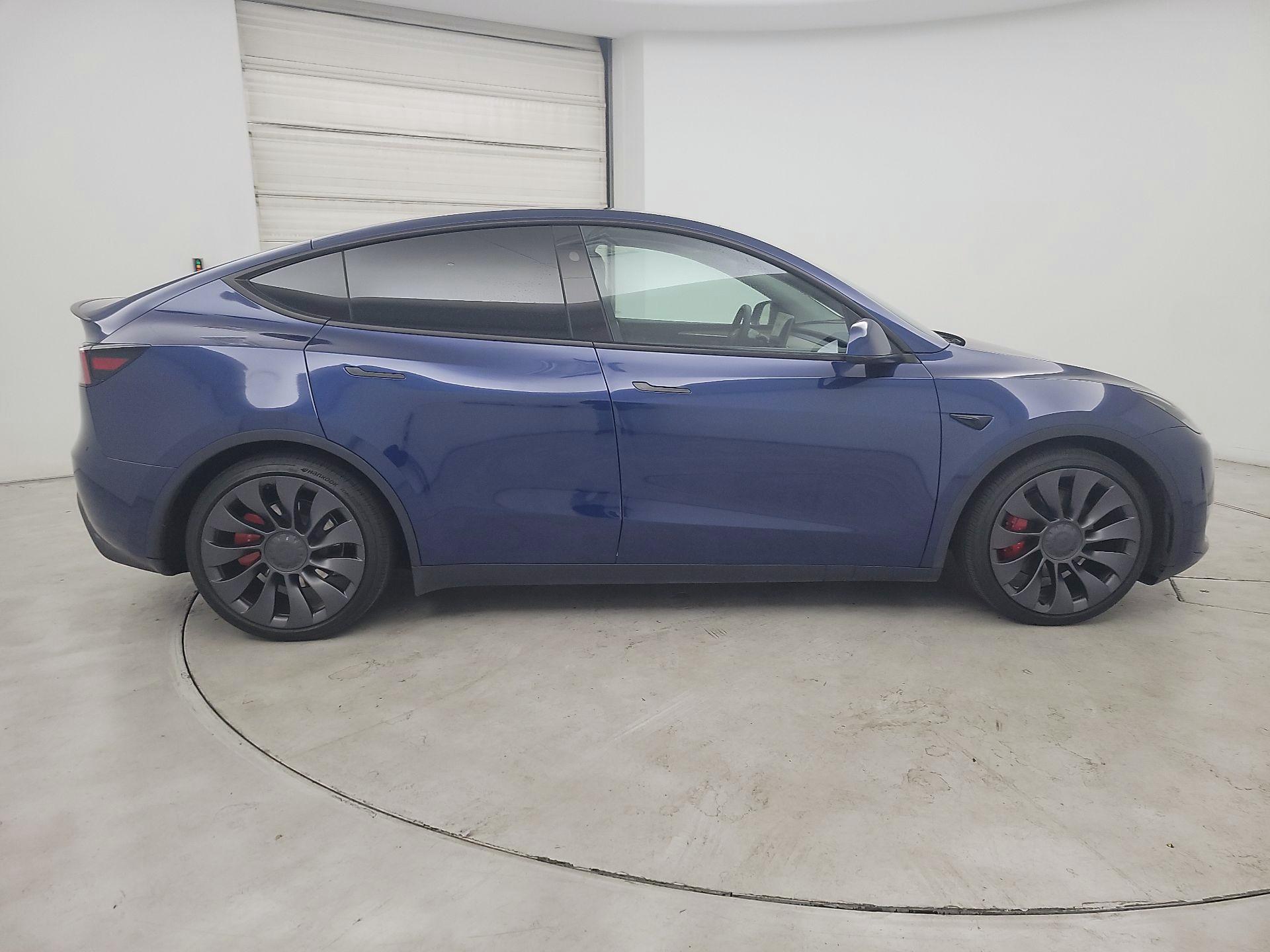 Thumbnail: 2025 Tesla Model Y - 4