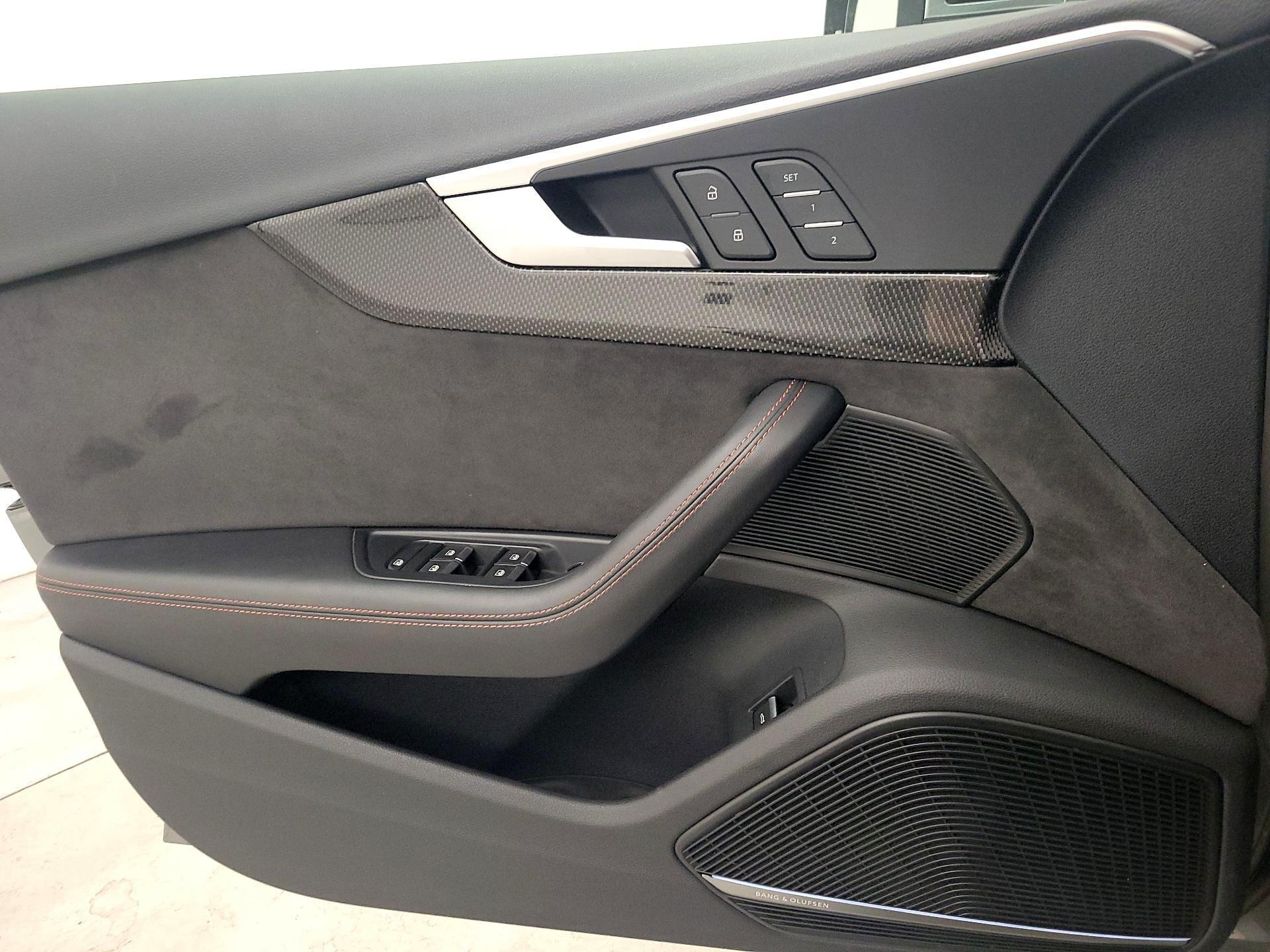 Thumbnail: 2019 Audi S4 - 12