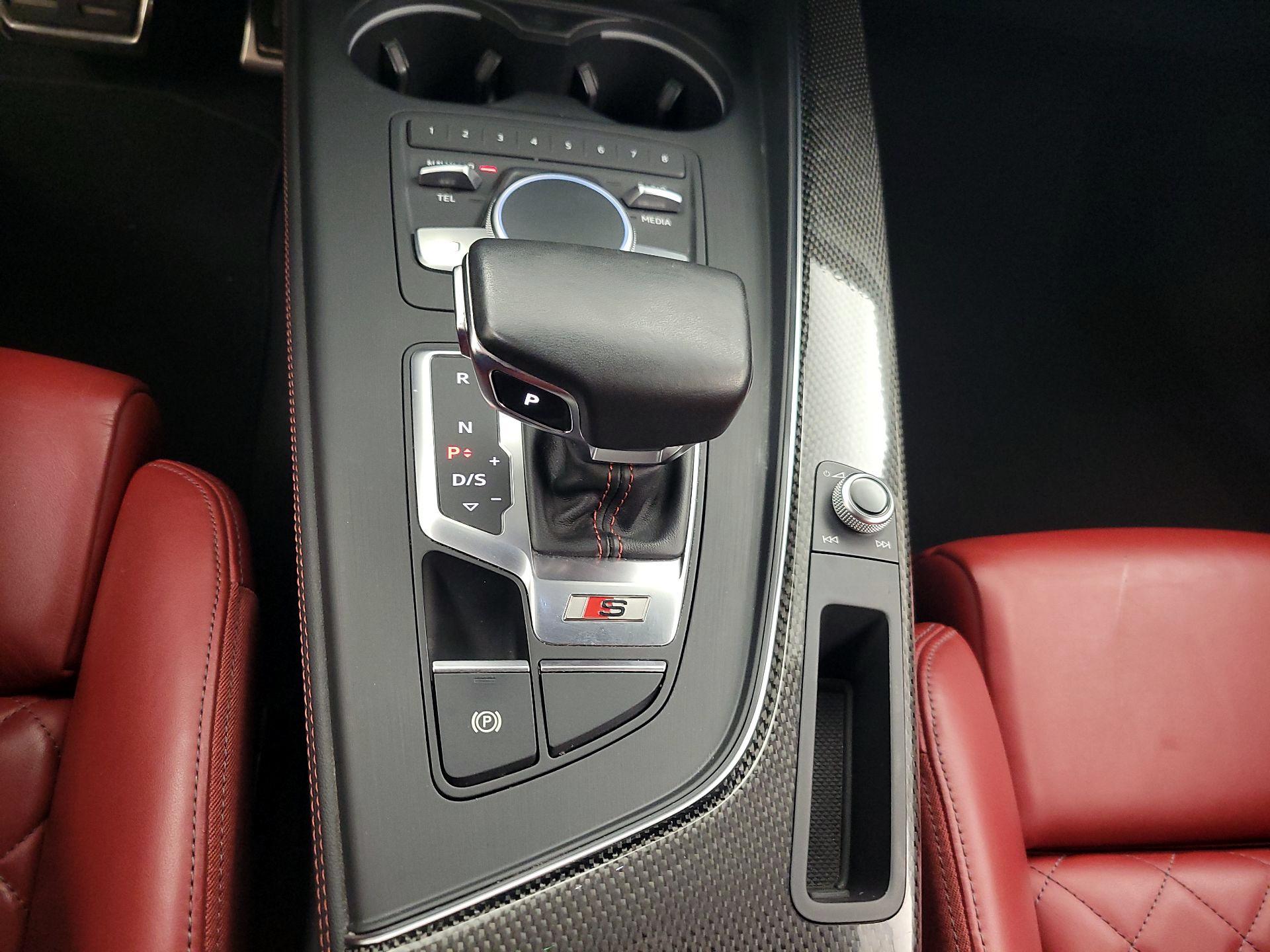 Thumbnail: 2019 Audi S4 - 18