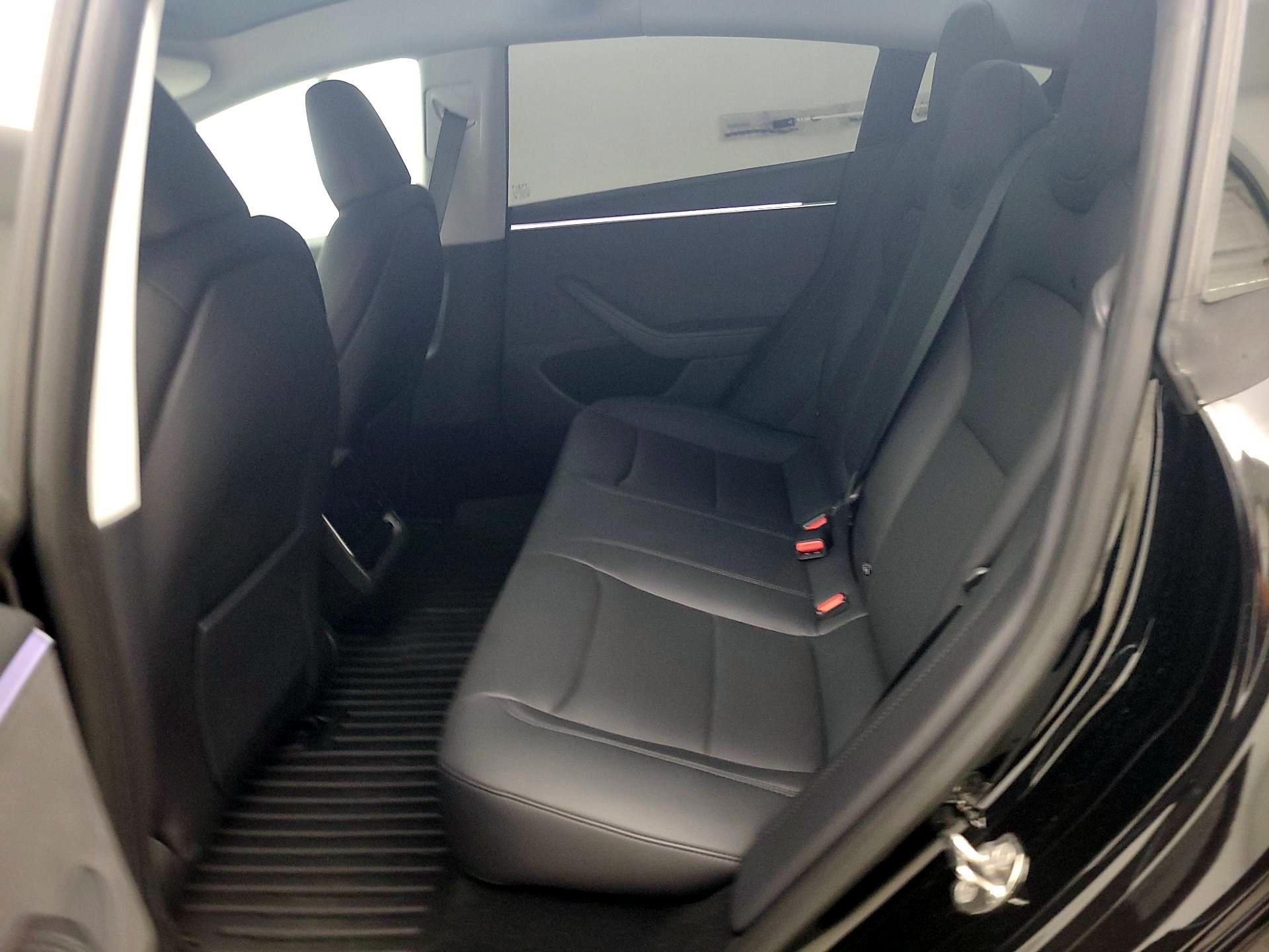 Thumbnail: 2024 Tesla Model 3 - 18