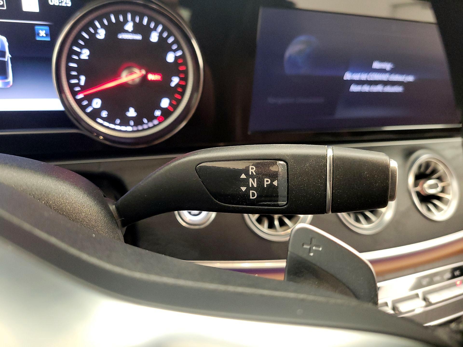 Thumbnail: 2019 Mercedes-Benz E-Class - 17