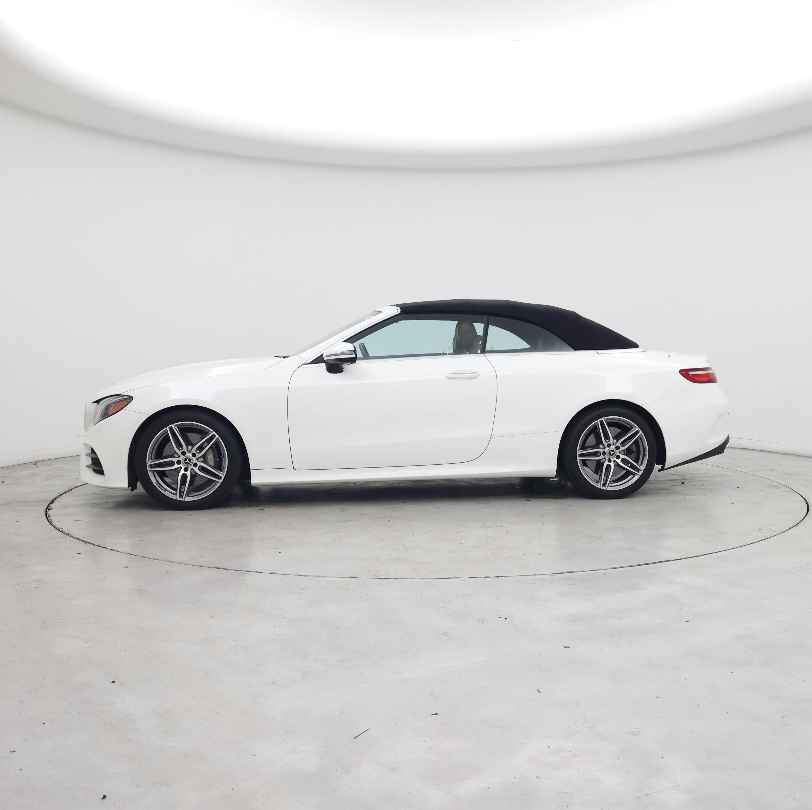 Thumbnail: 2019 Mercedes-Benz E-Class - 3