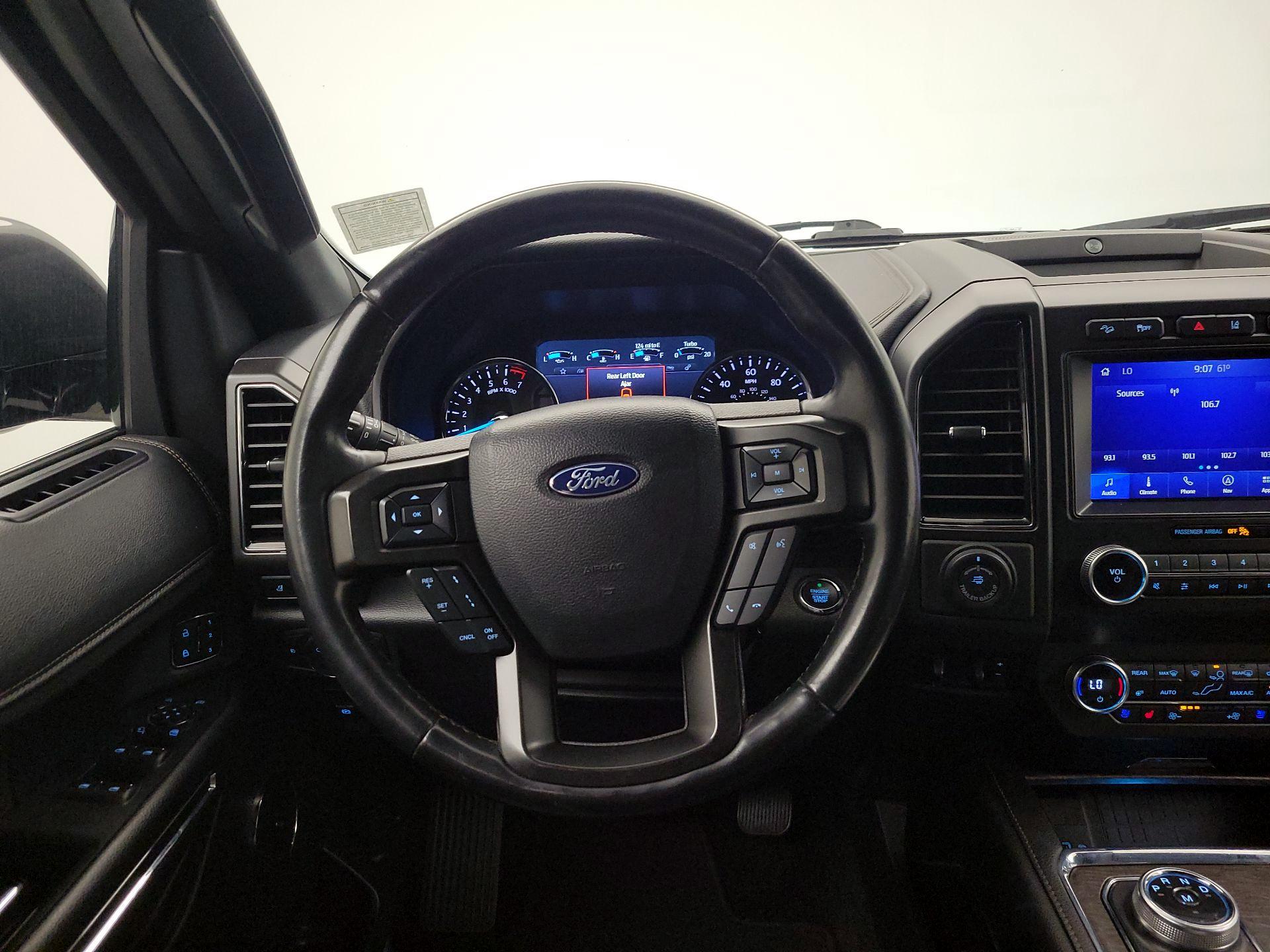 Thumbnail: 2020 Ford Expedition - 10