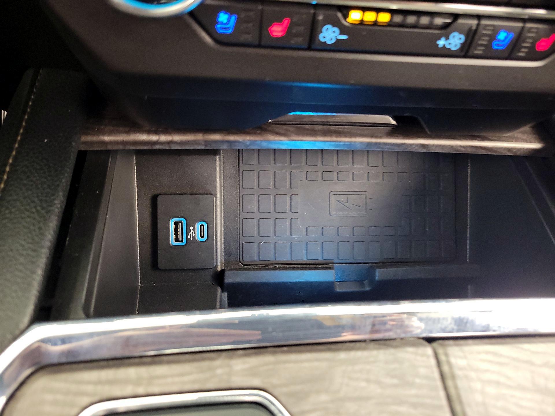 Thumbnail: 2020 Ford Expedition - 18