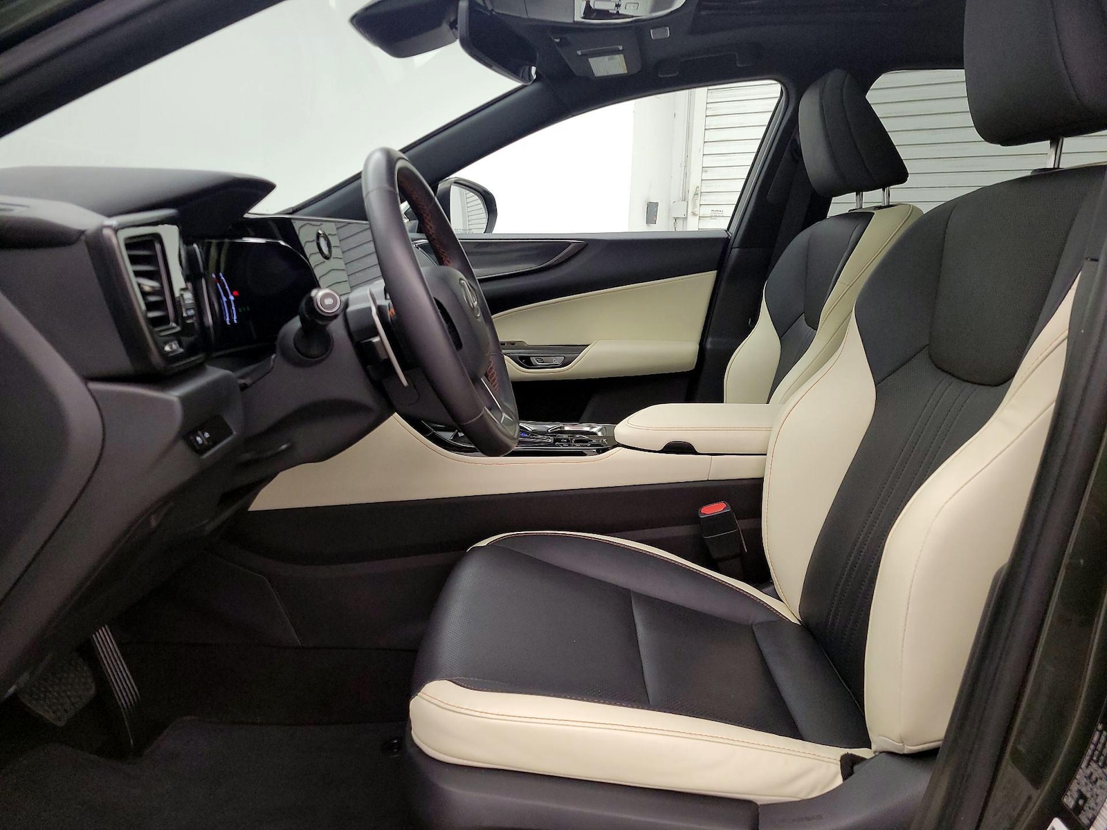 2024 Lexus NX 350 - Photo 12