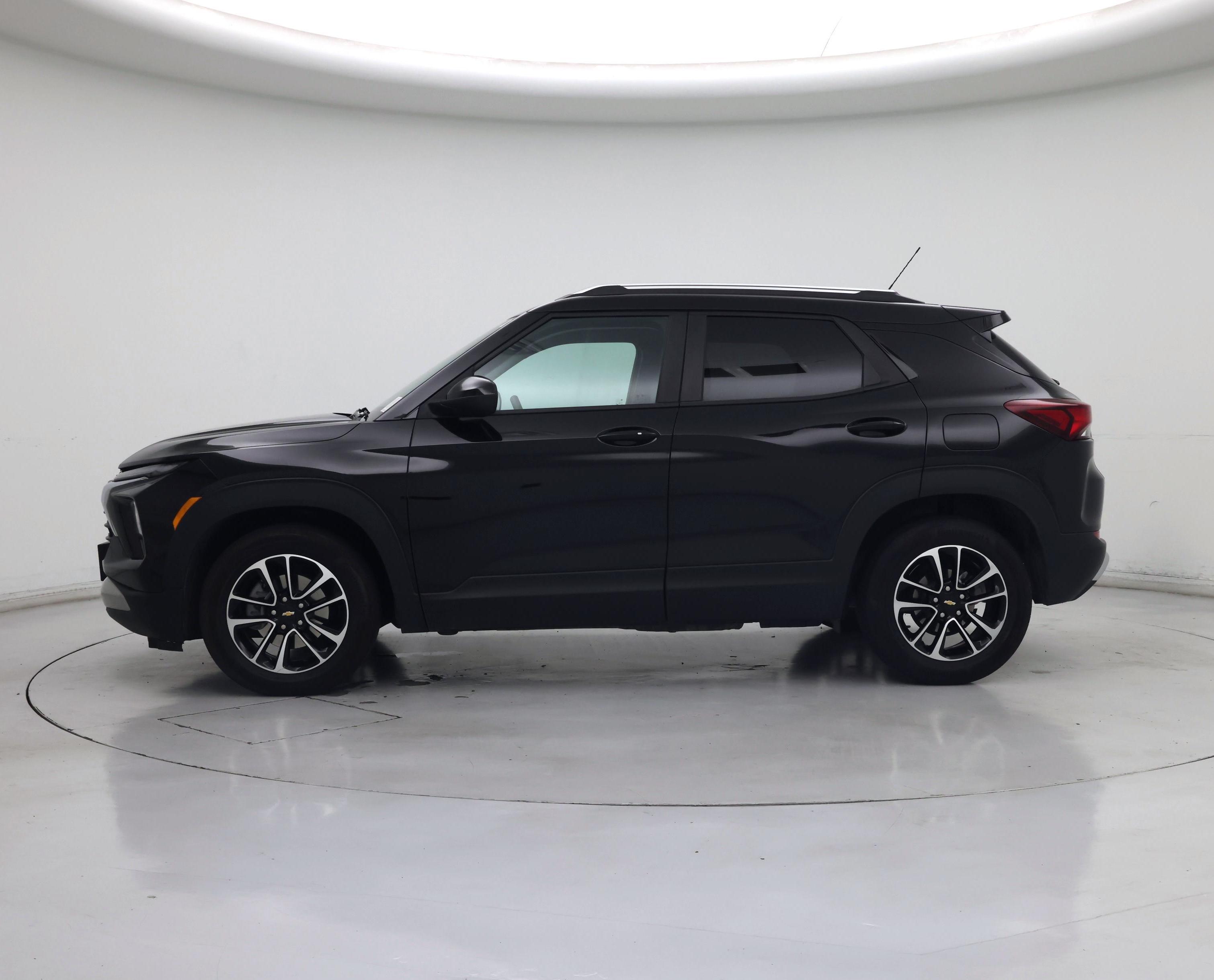 Thumbnail: 2025 Chevrolet TrailBlazer - 3