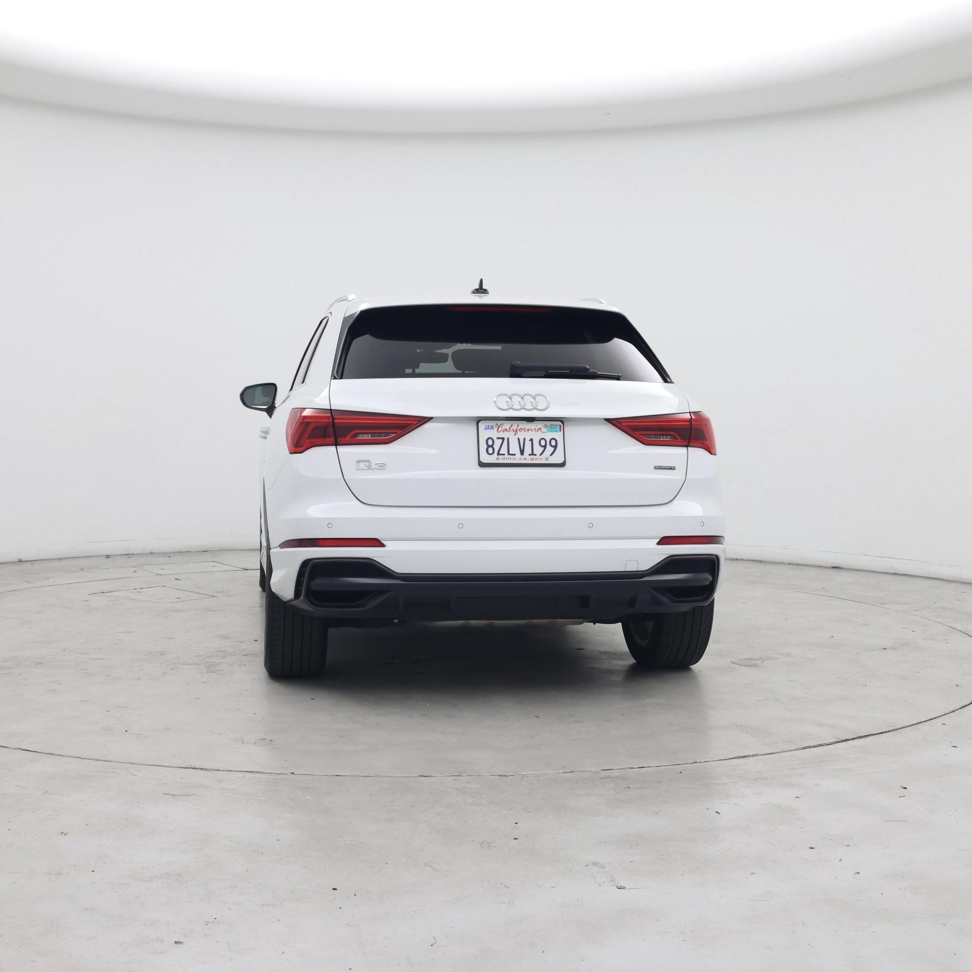 Thumbnail: 2022 Audi Q3 - 6