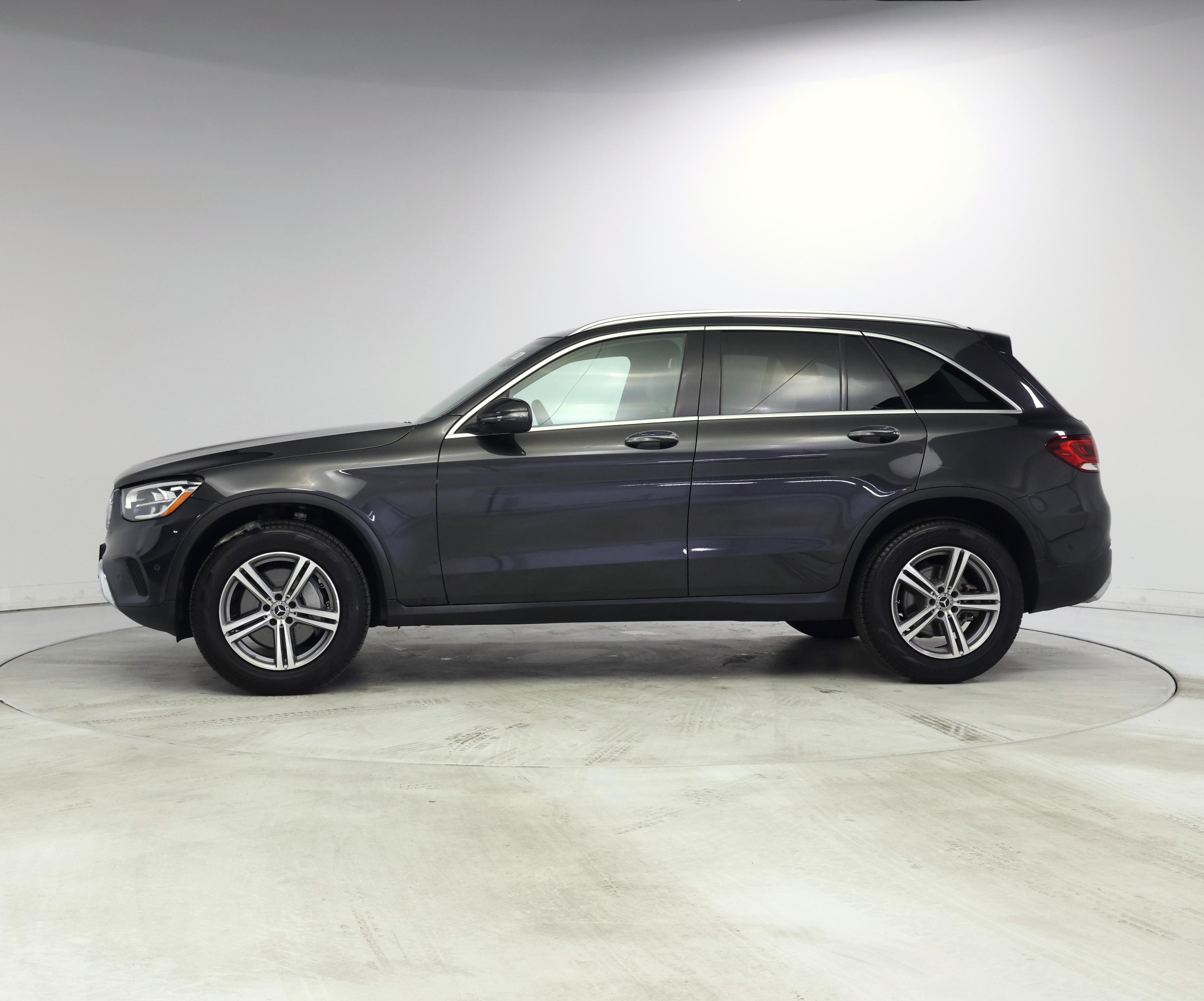 Thumbnail: 2022 Mercedes-Benz GLC - 3