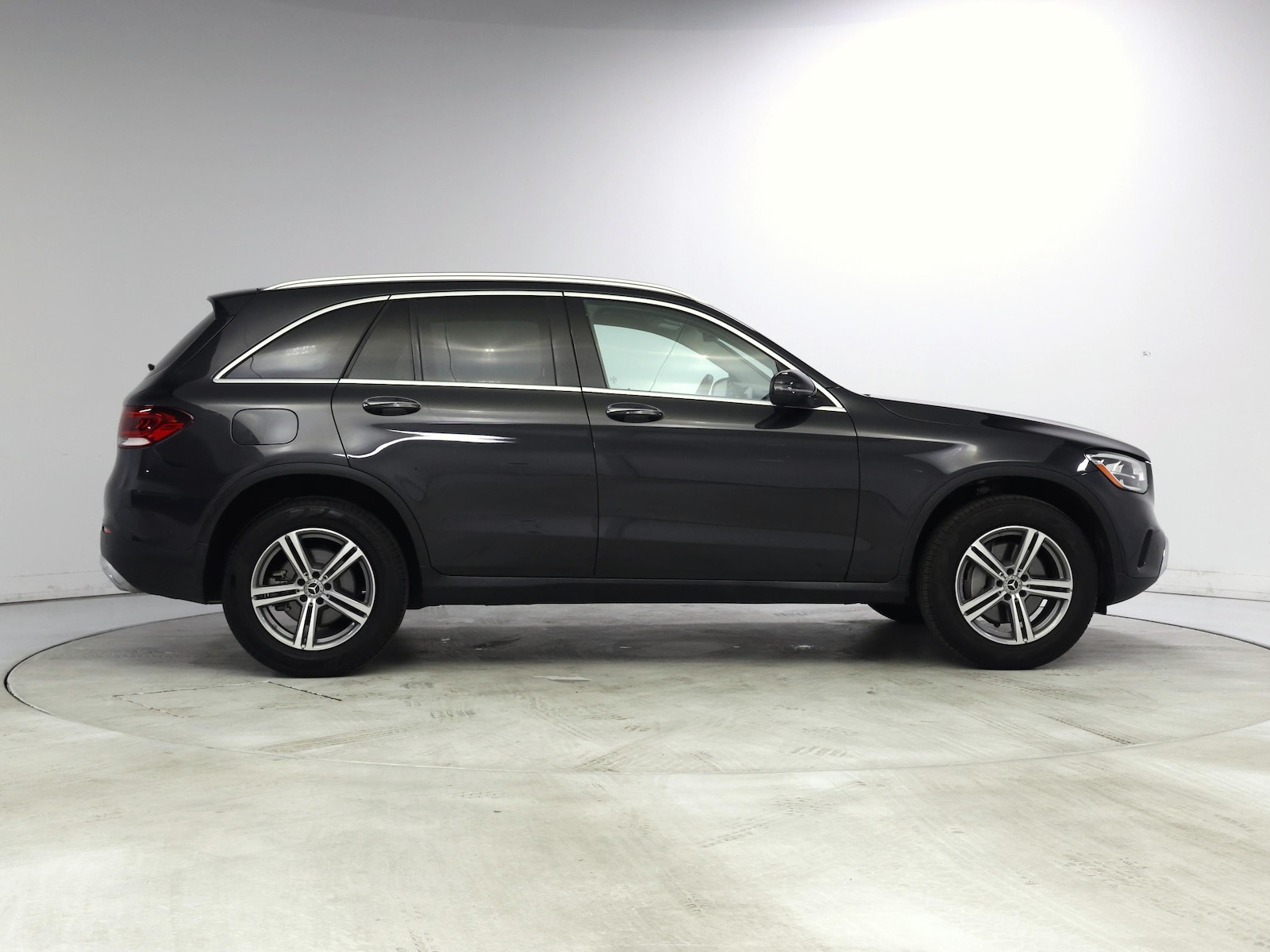 2022 Mercedes-Benz GLC GLC300 - Photo 8