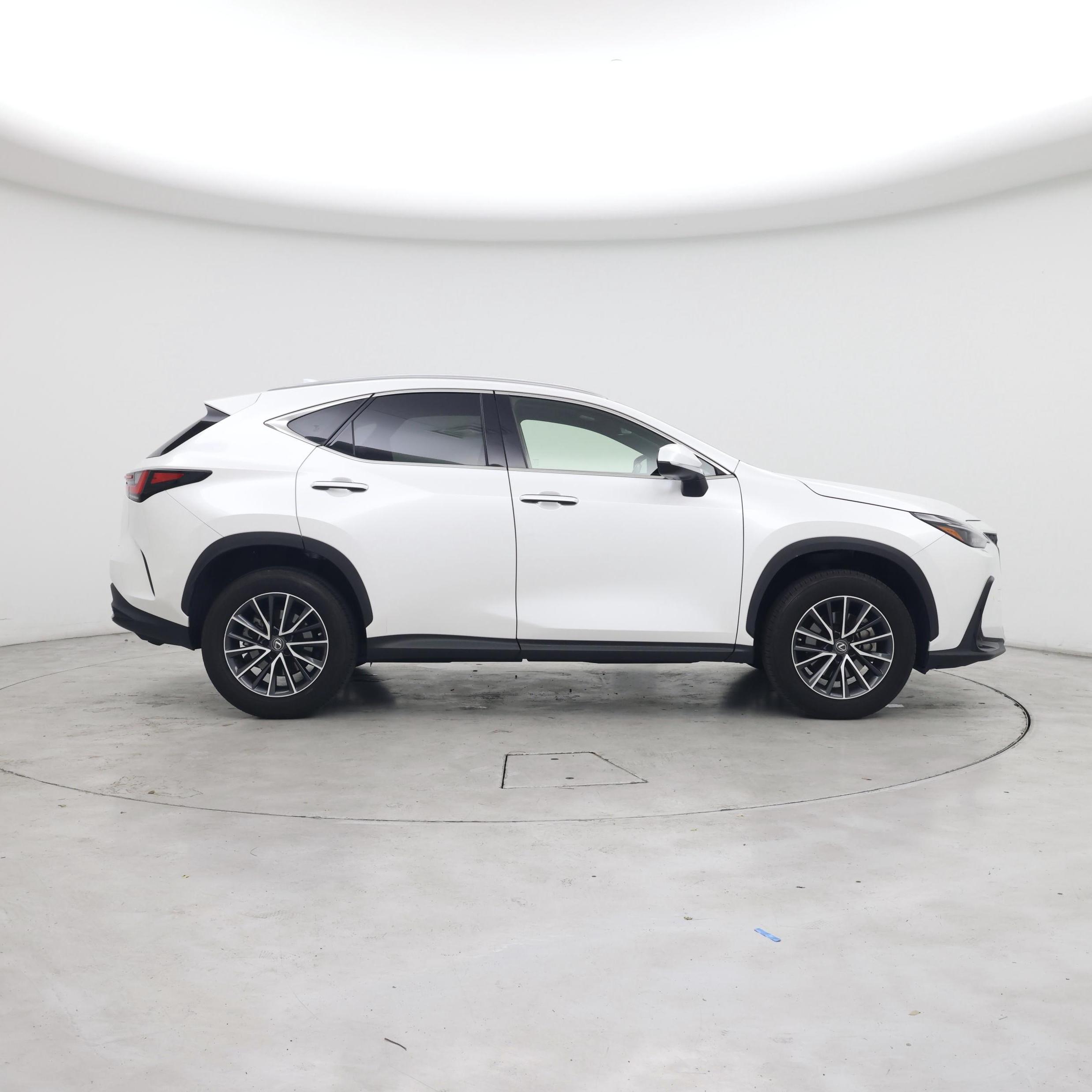 Thumbnail: 2023 Lexus NX - 7