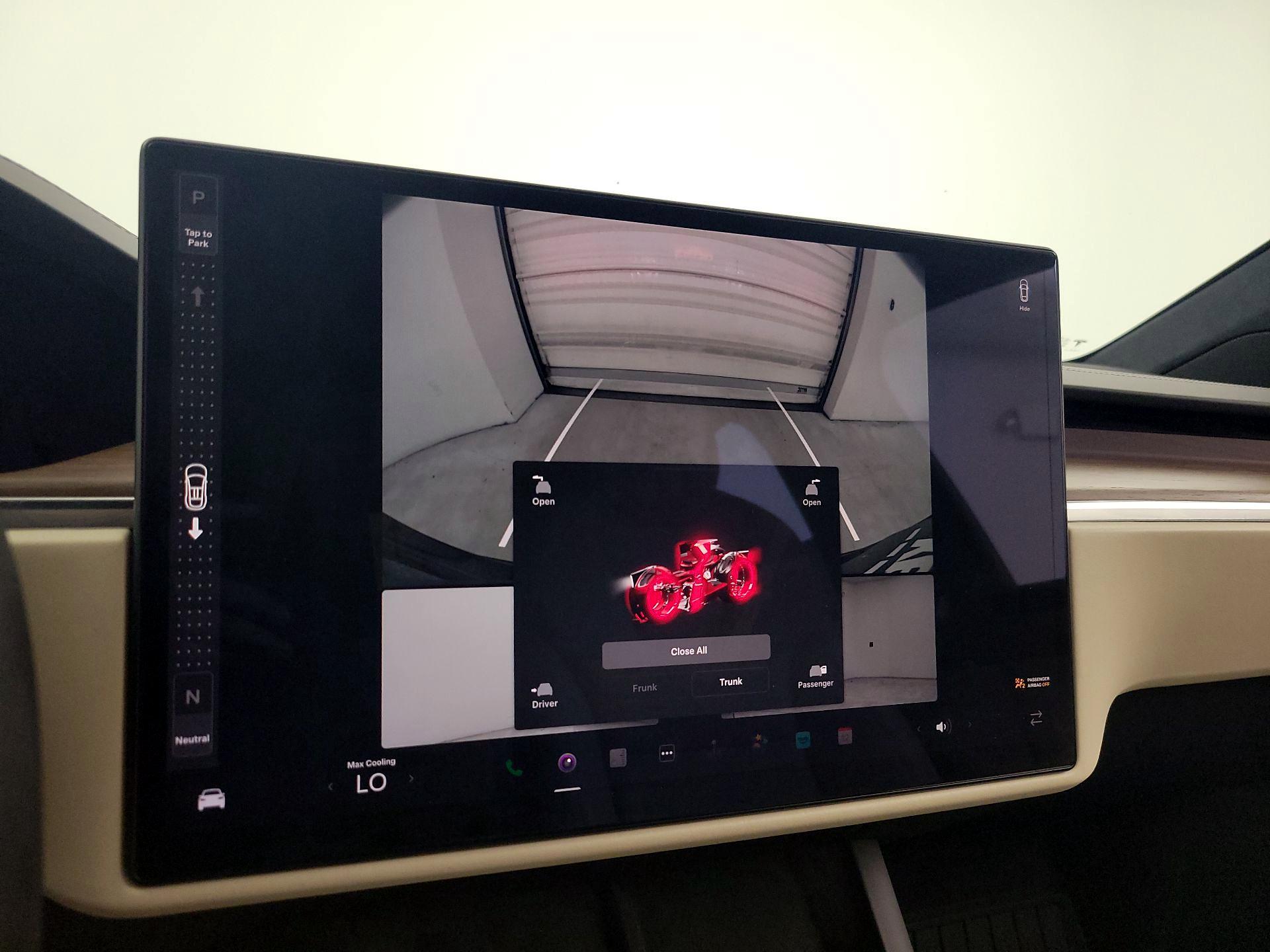 Thumbnail: 2022 Tesla Model X - 12