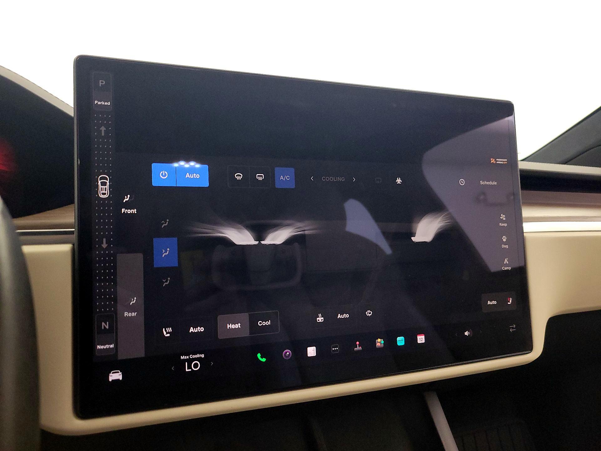 Thumbnail: 2022 Tesla Model X - 14