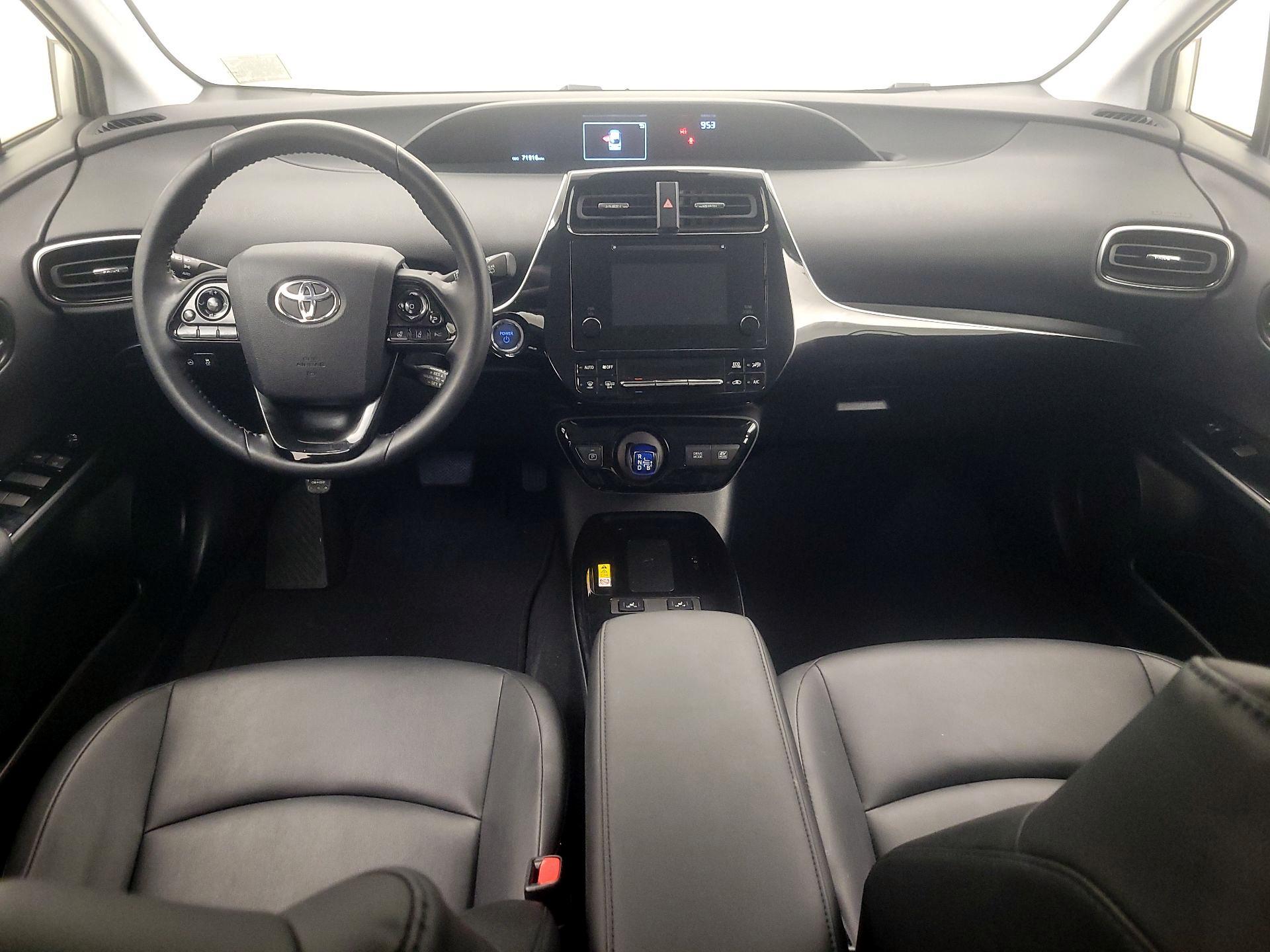 Thumbnail: 2019 Toyota Prius - 9