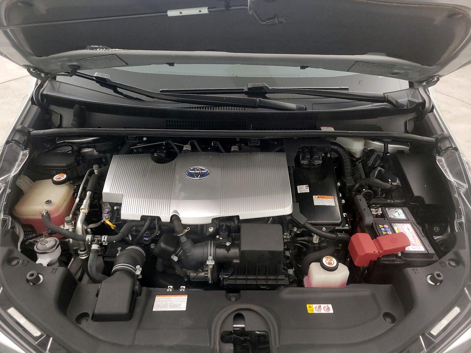 Thumbnail: 2019 Toyota Prius - 20