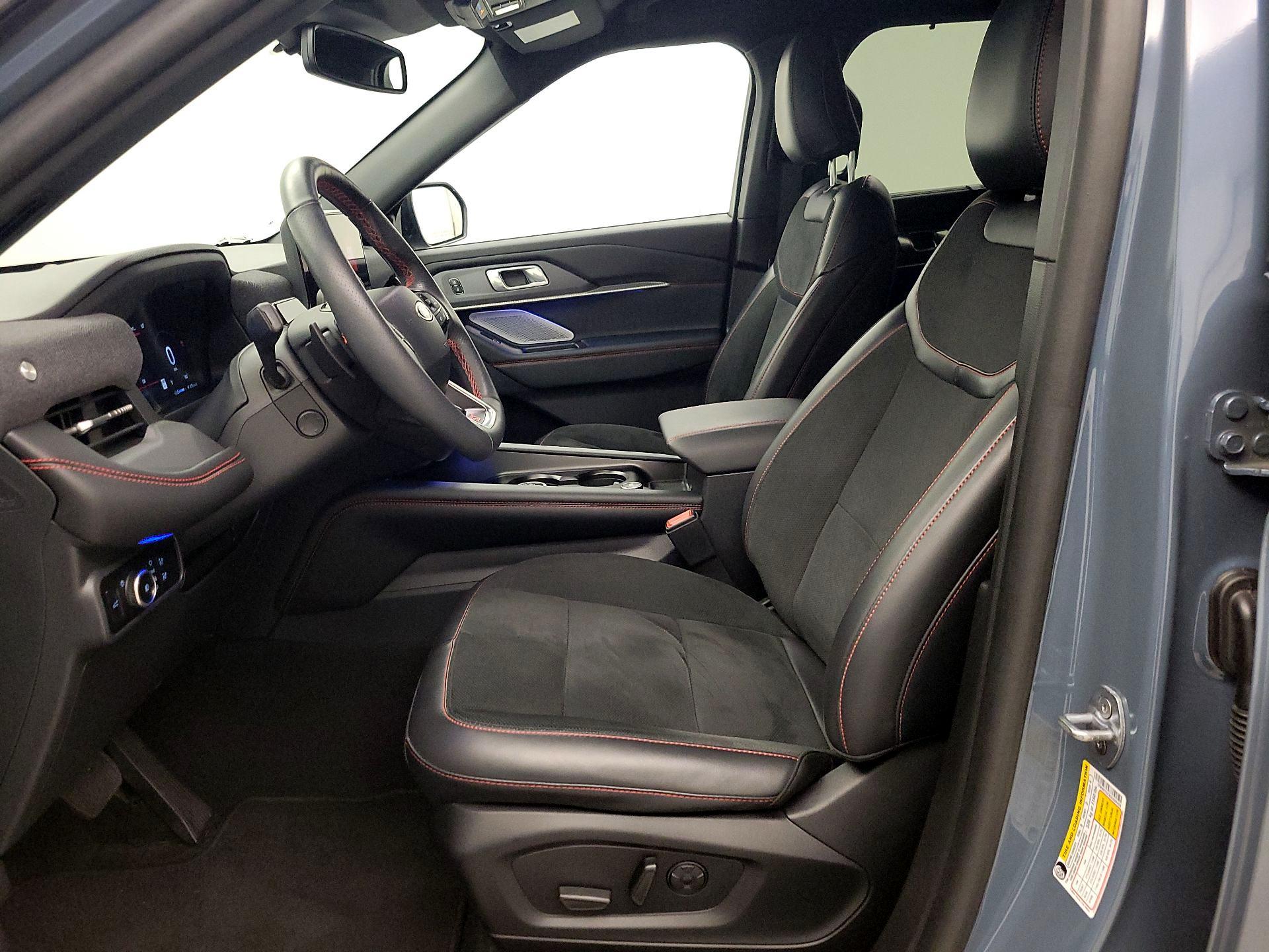 Thumbnail: 2025 Ford Explorer - 11