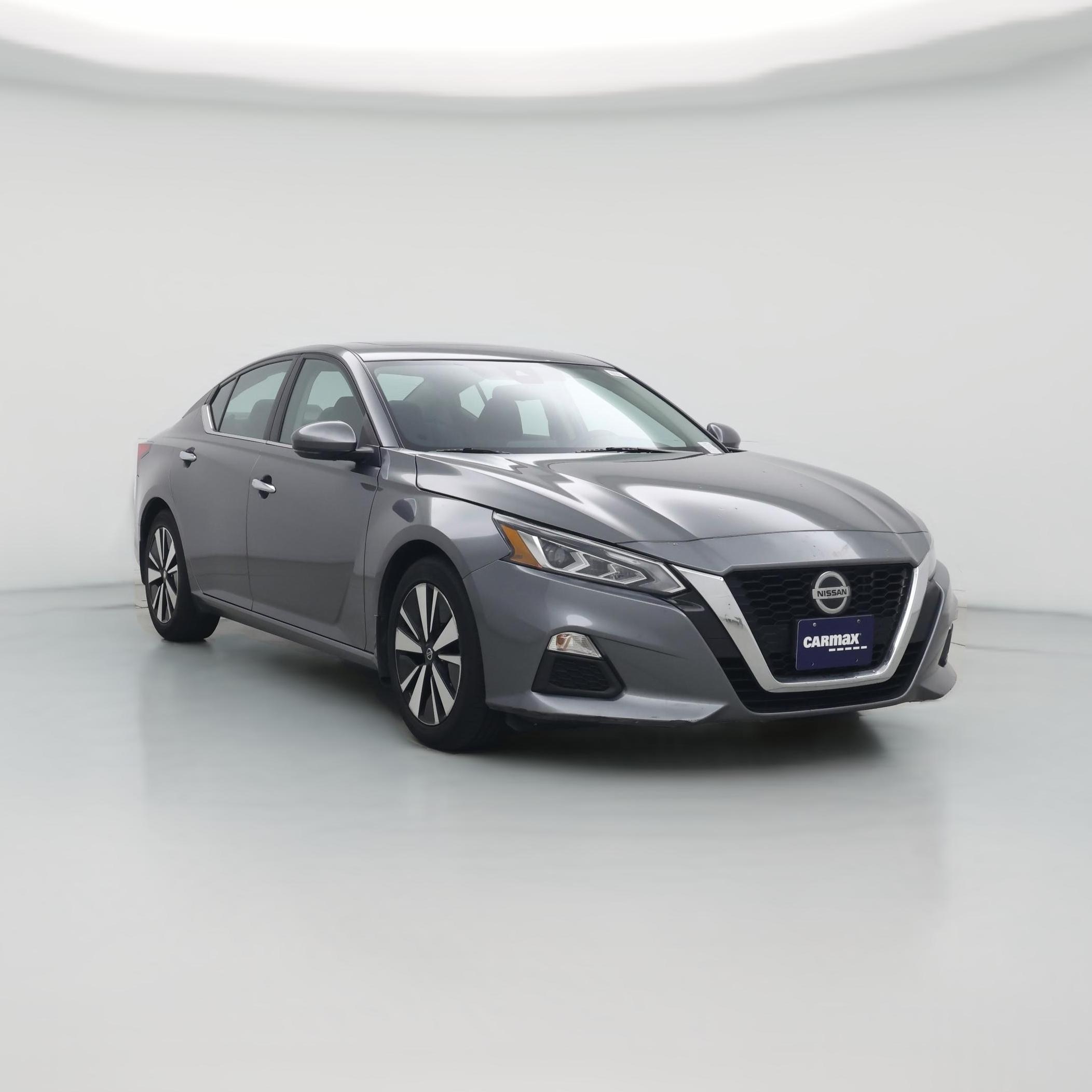 Thumbnail: 2022 Nissan Altima - 1