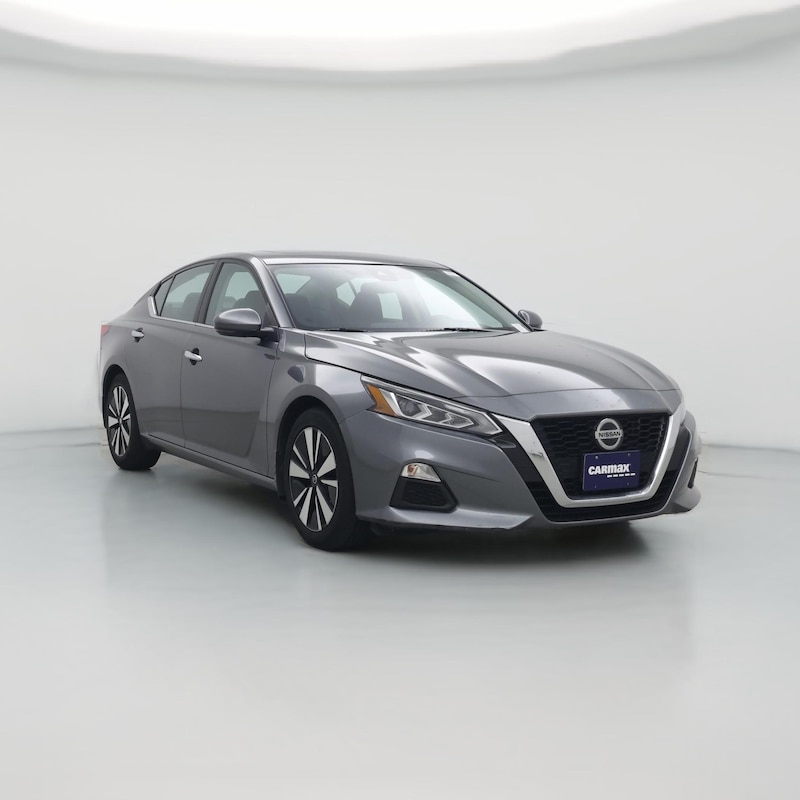 2022 Nissan Altima SV