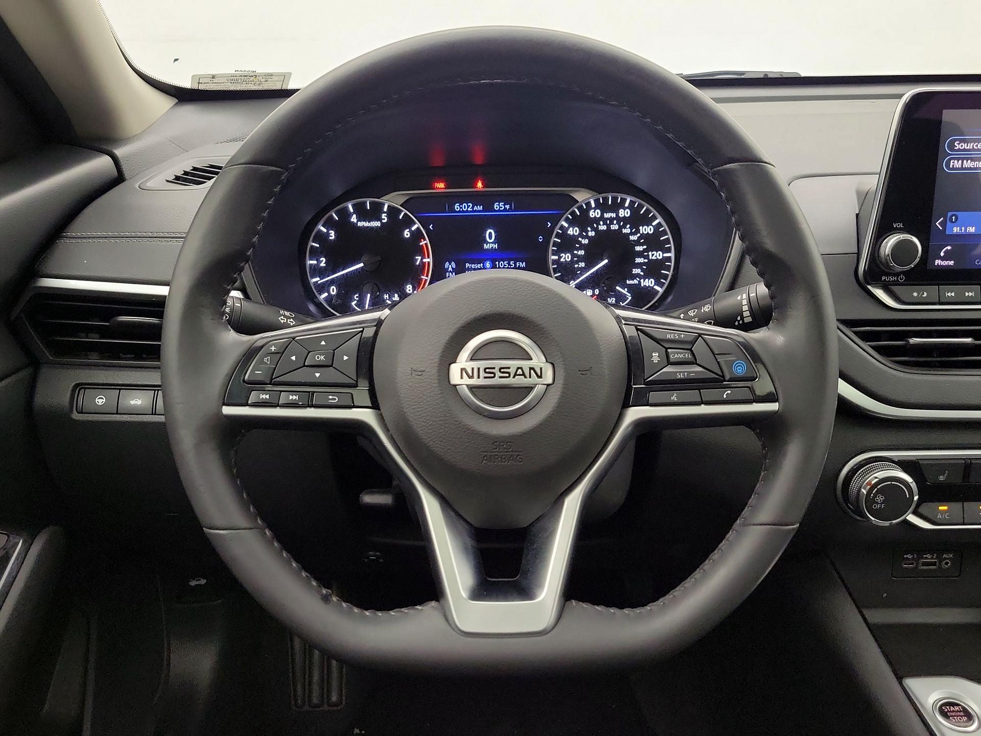 Thumbnail: 2022 Nissan Altima - 10