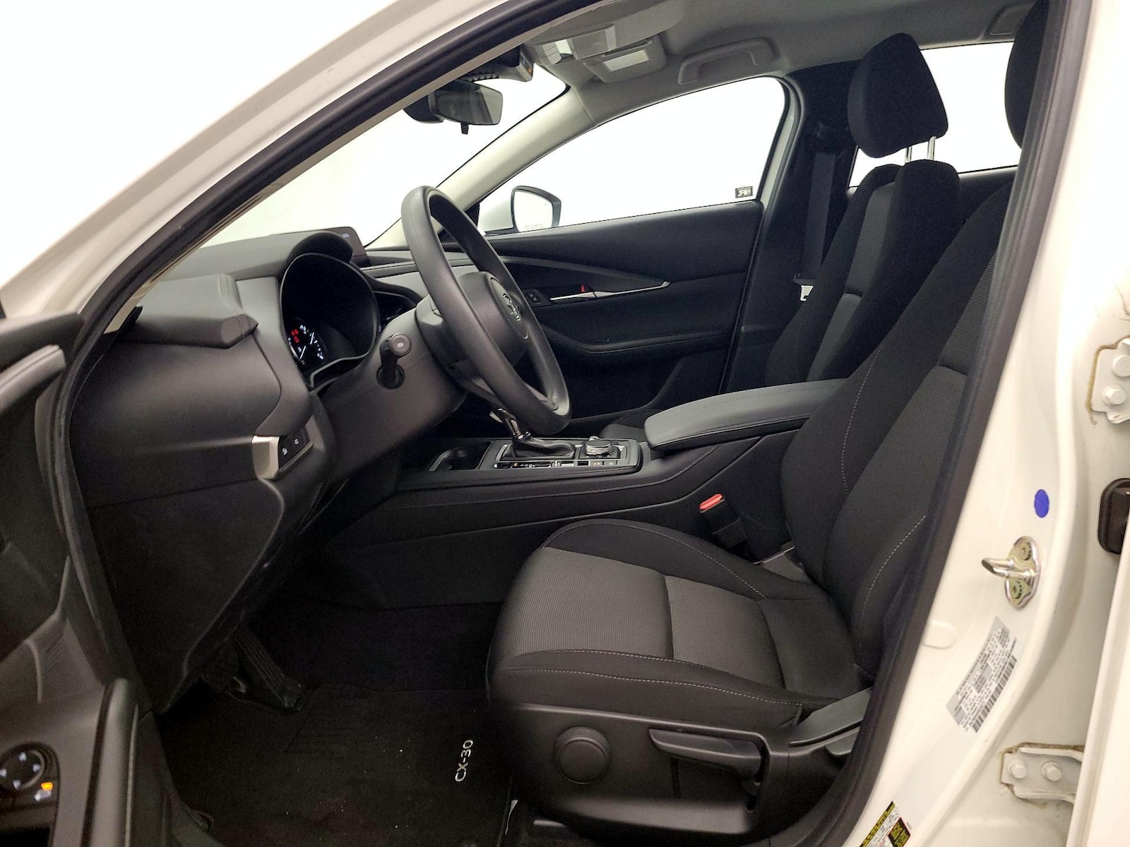 2024 Mazda CX-30 S - Photo 12