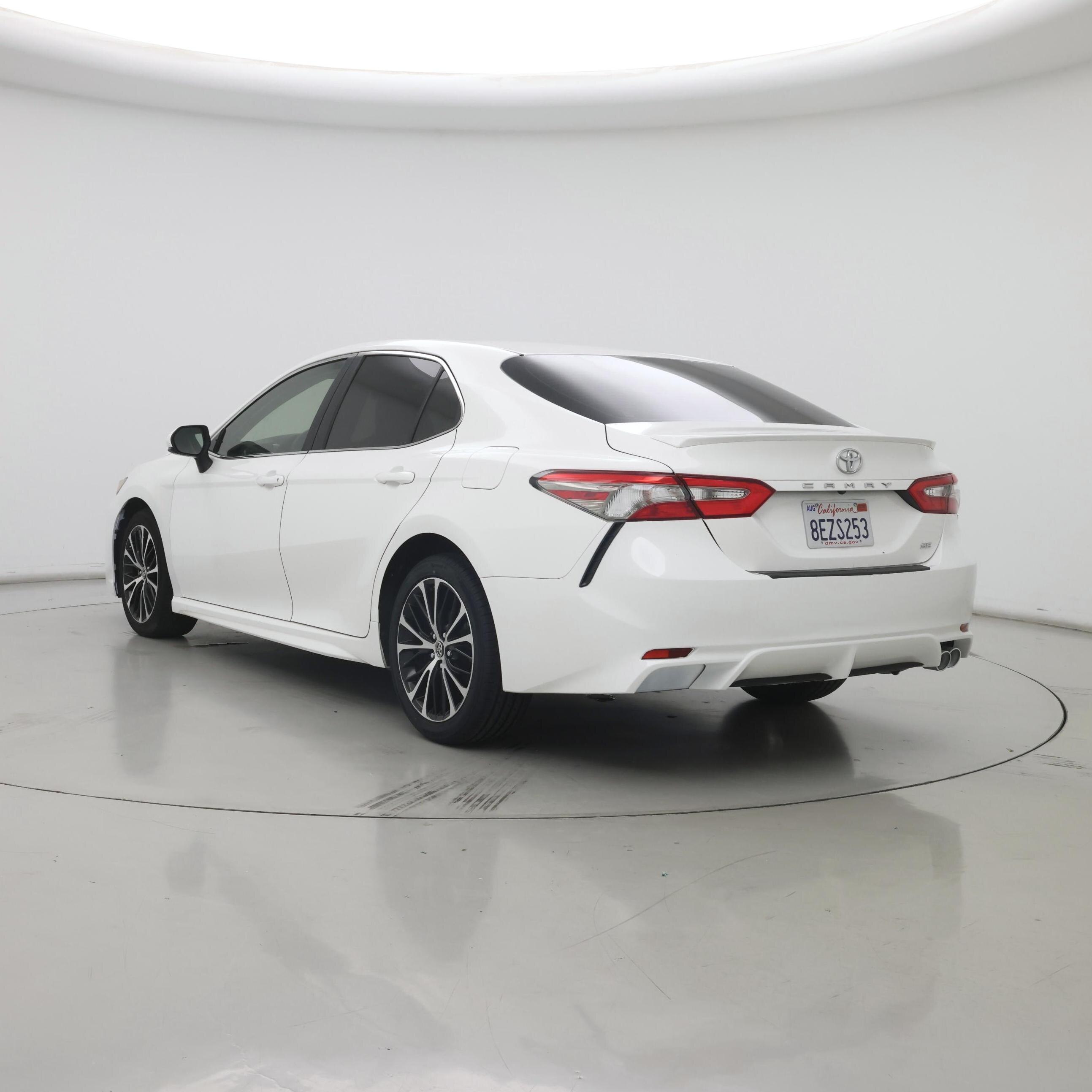 Thumbnail: 2018 Toyota Camry - 2
