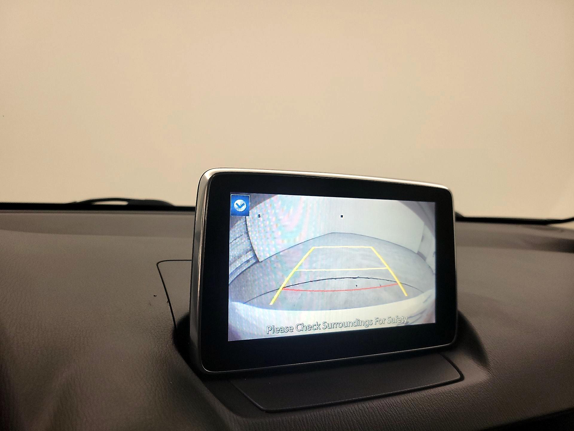 Thumbnail: 2017 Toyota Yaris iA - 14