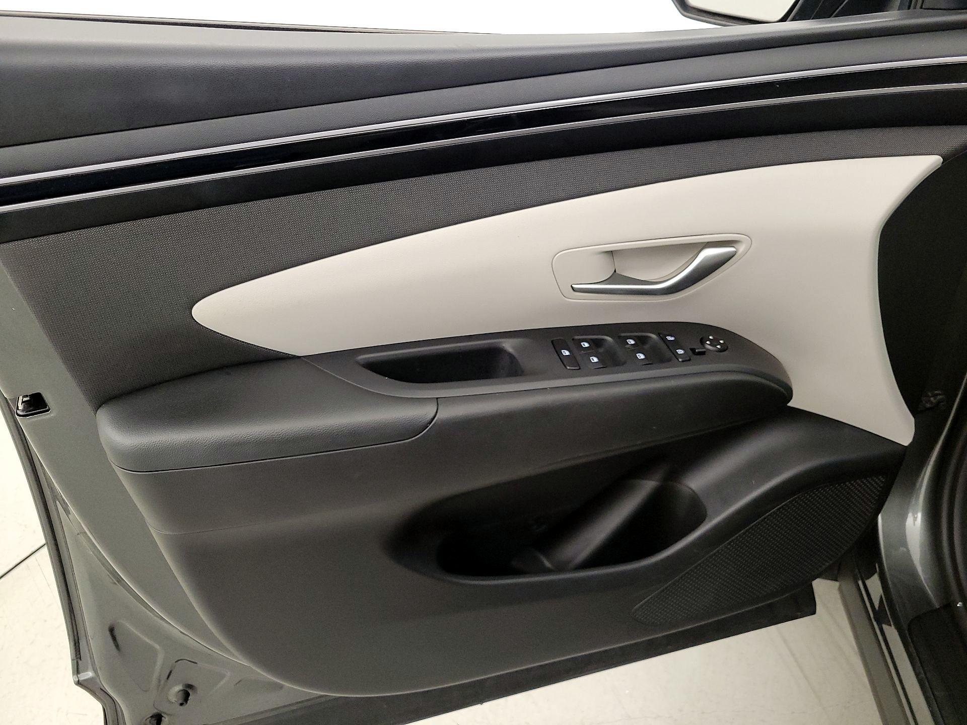 Thumbnail: 2023 Hyundai Tucson - 12