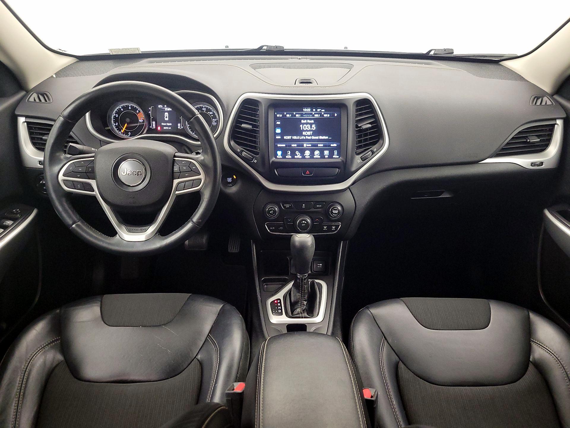 Thumbnail: 2018 Jeep Cherokee - 9