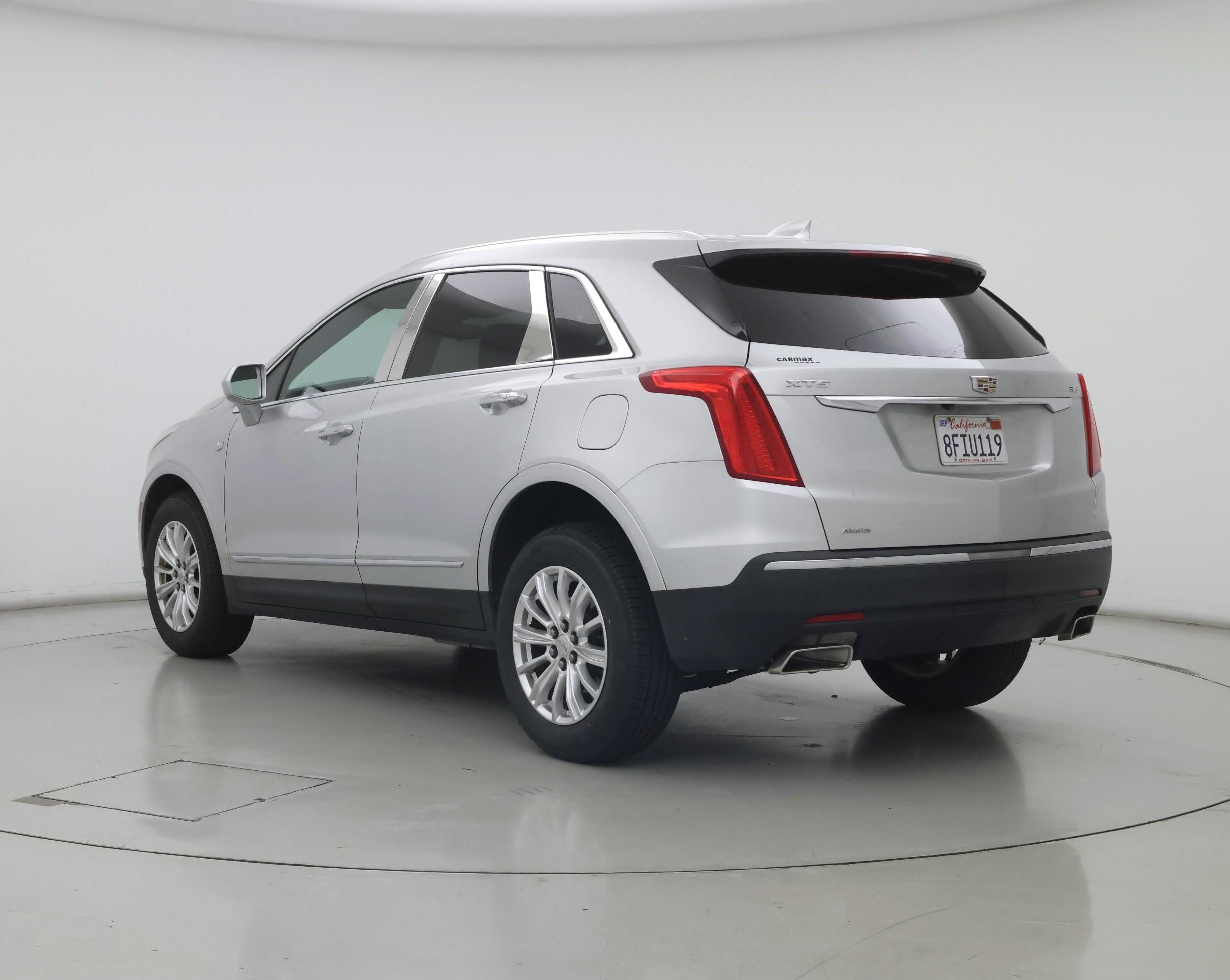 Thumbnail: 2018 Cadillac XT5 - 2