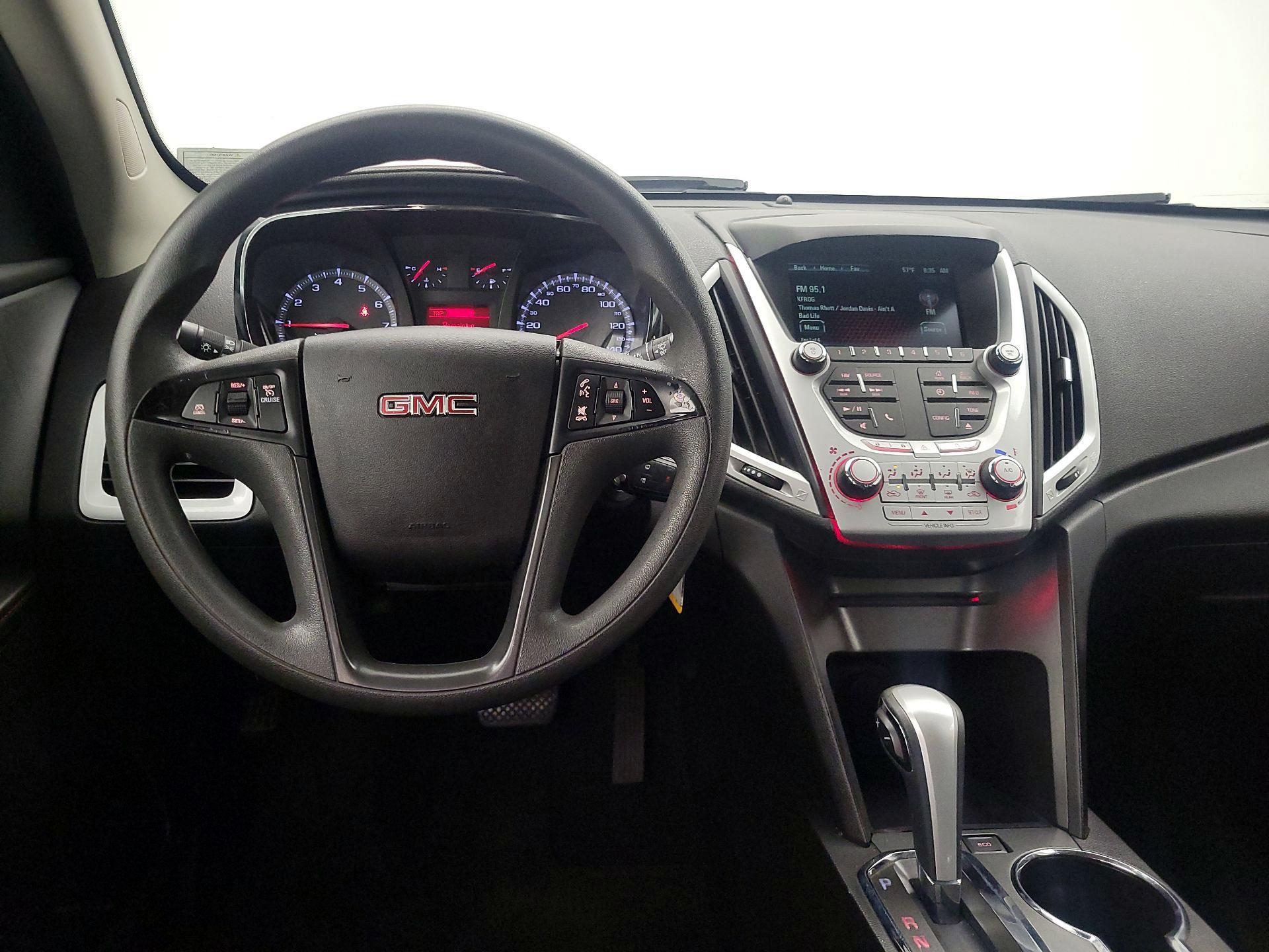 Thumbnail: 2015 GMC Terrain - 10