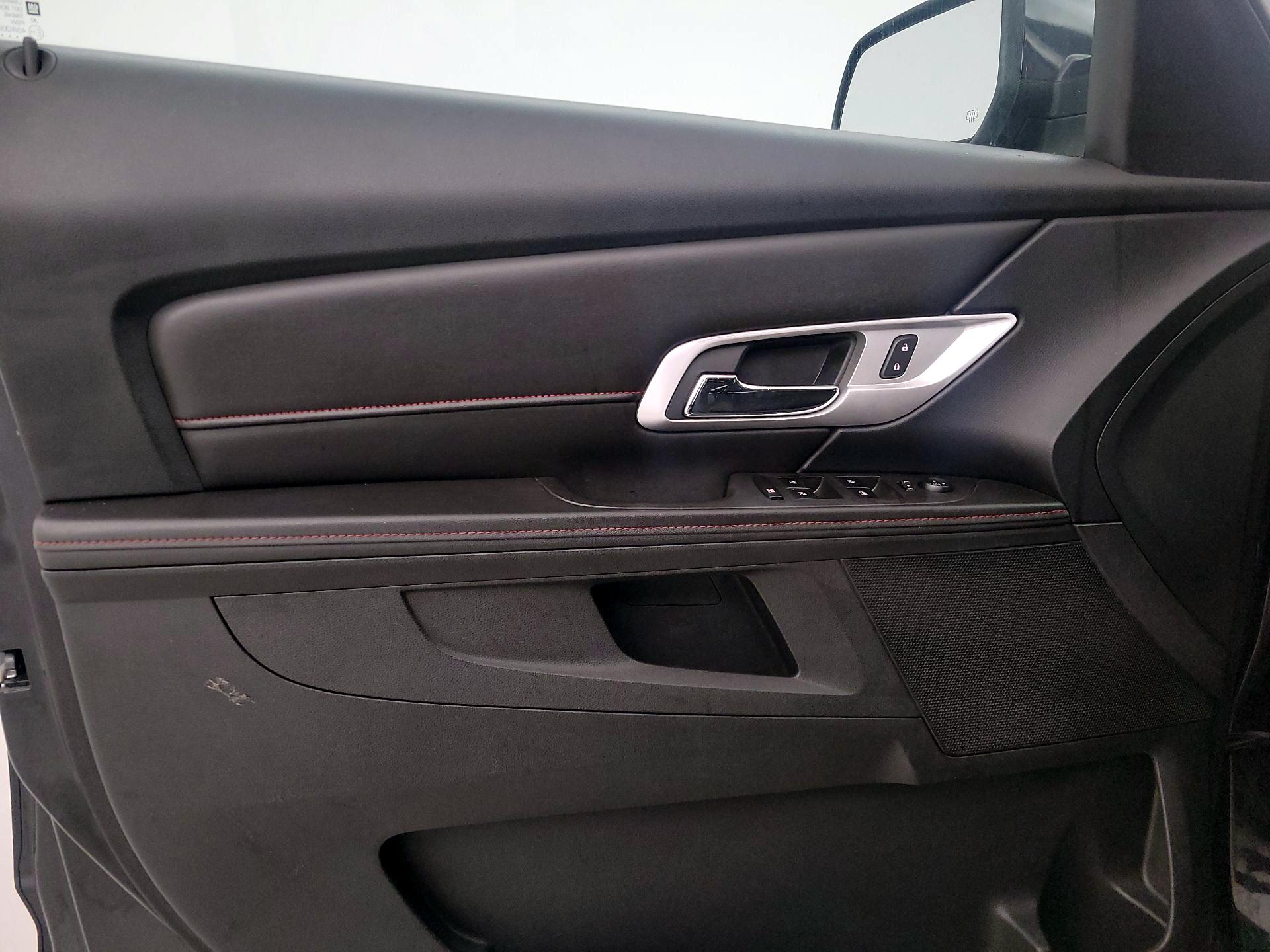 Thumbnail: 2015 GMC Terrain - 12