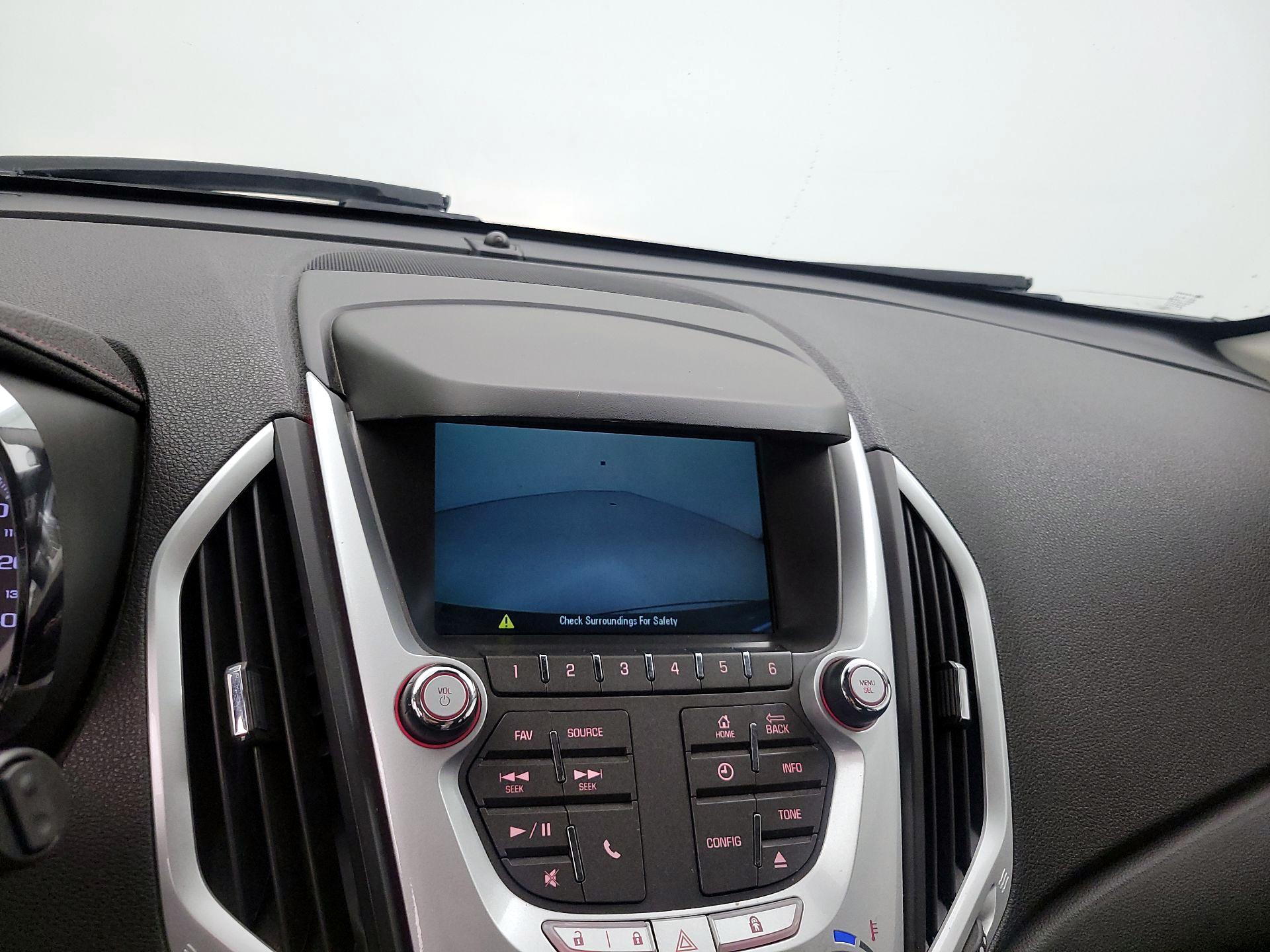 Thumbnail: 2015 GMC Terrain - 13