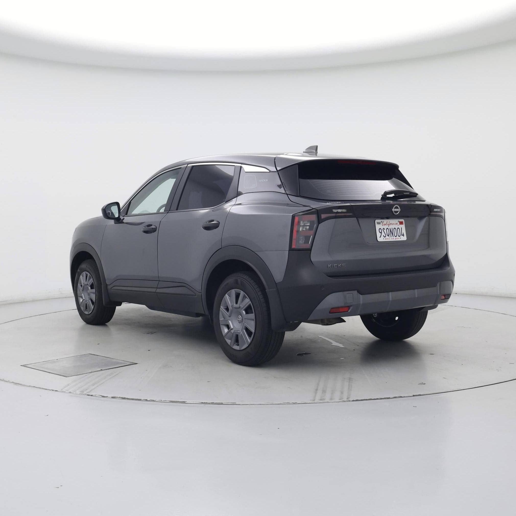 Thumbnail: 2025 Nissan Kicks - 2