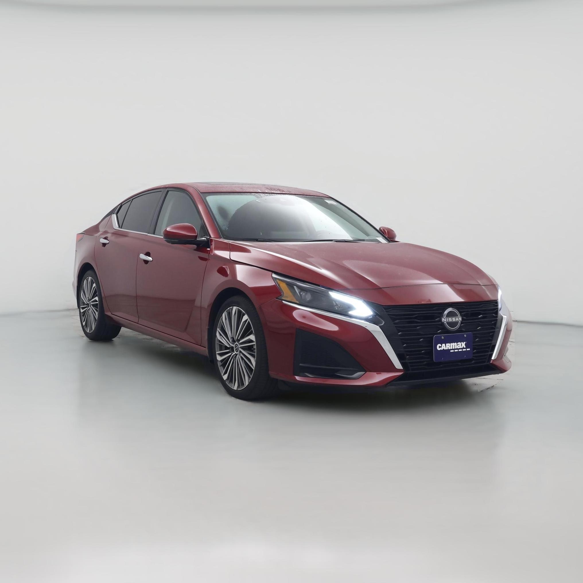 Thumbnail: 2023 Nissan Altima - 1