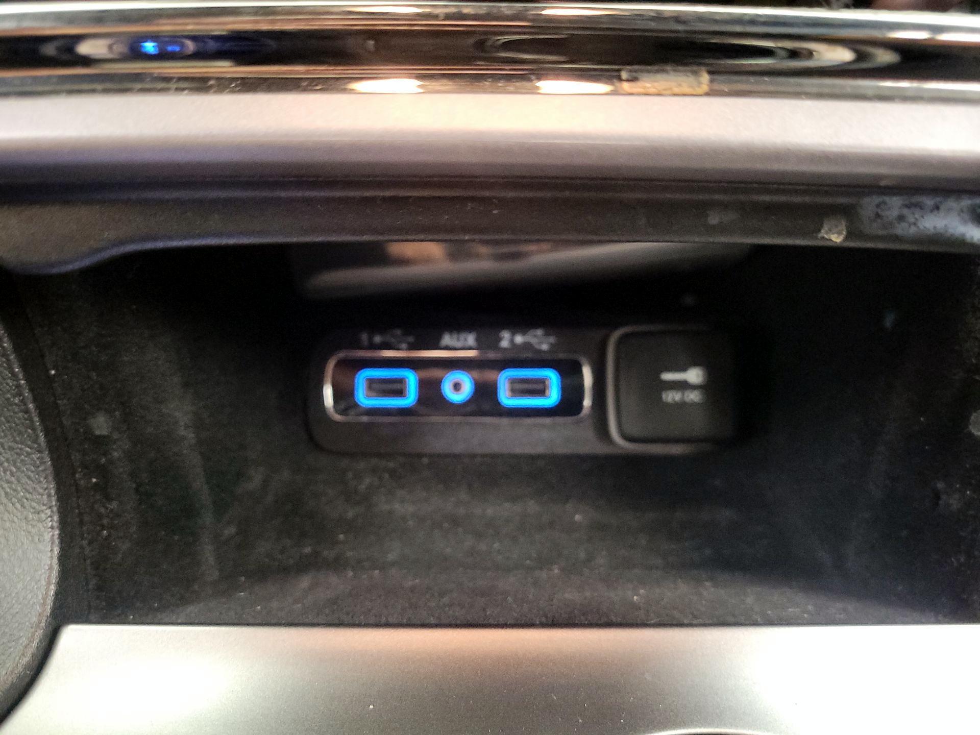 Thumbnail: 2020 Jeep Grand Cherokee - 19