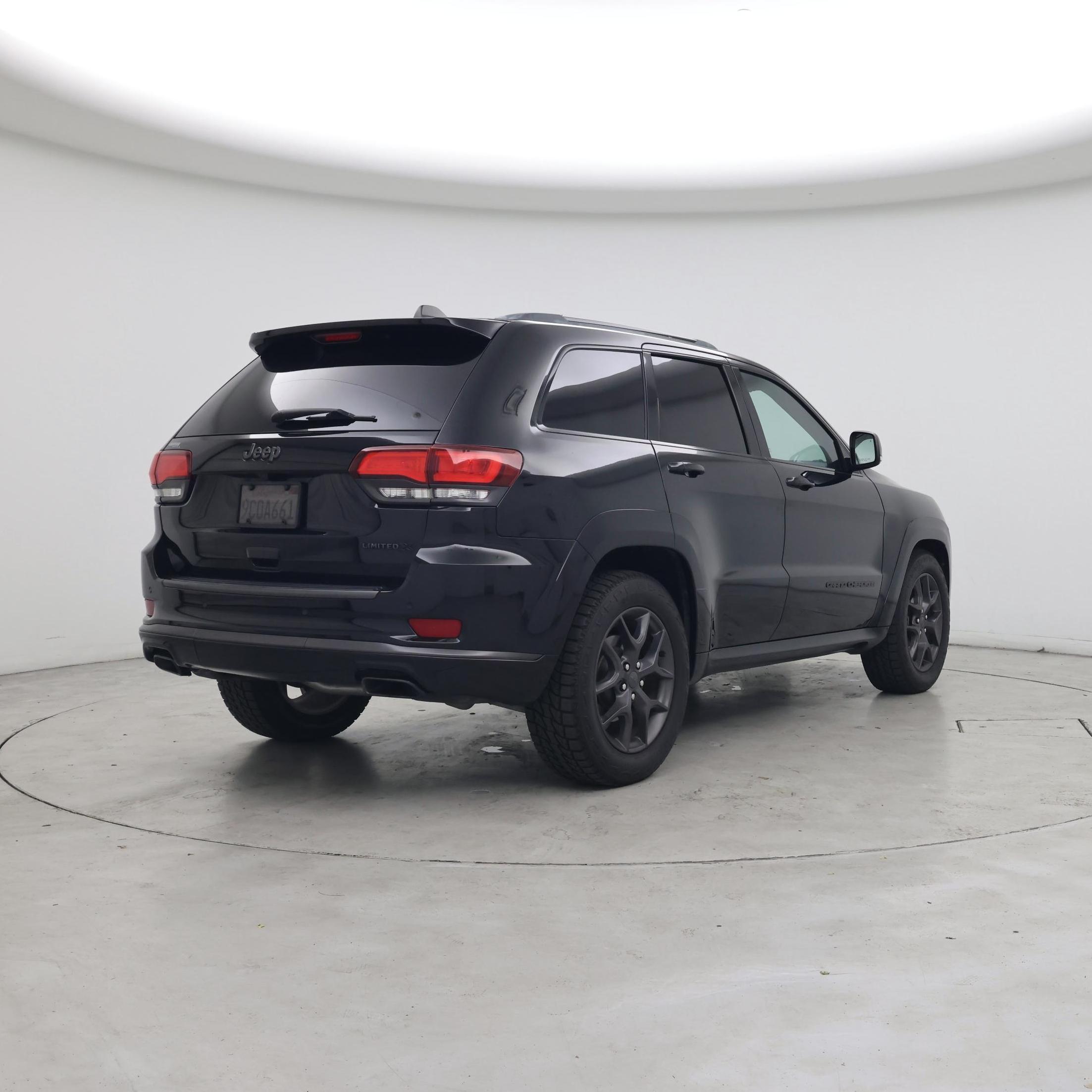 Thumbnail: 2020 Jeep Grand Cherokee - 8