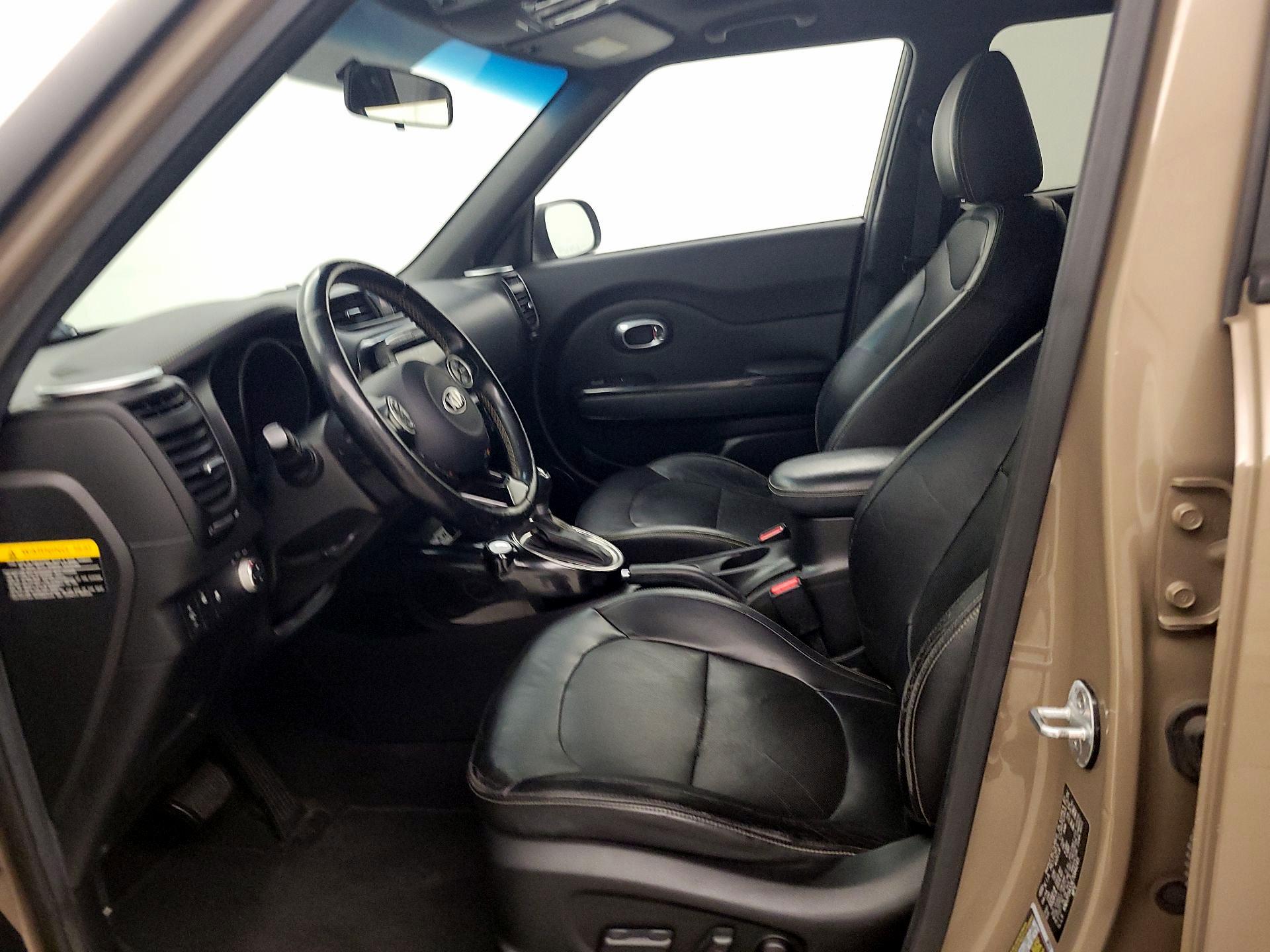 Thumbnail: 2014 Kia Soul - 11