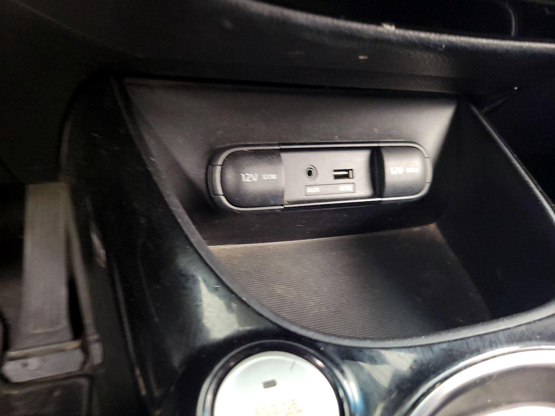 Thumbnail: 2014 Kia Soul - 18