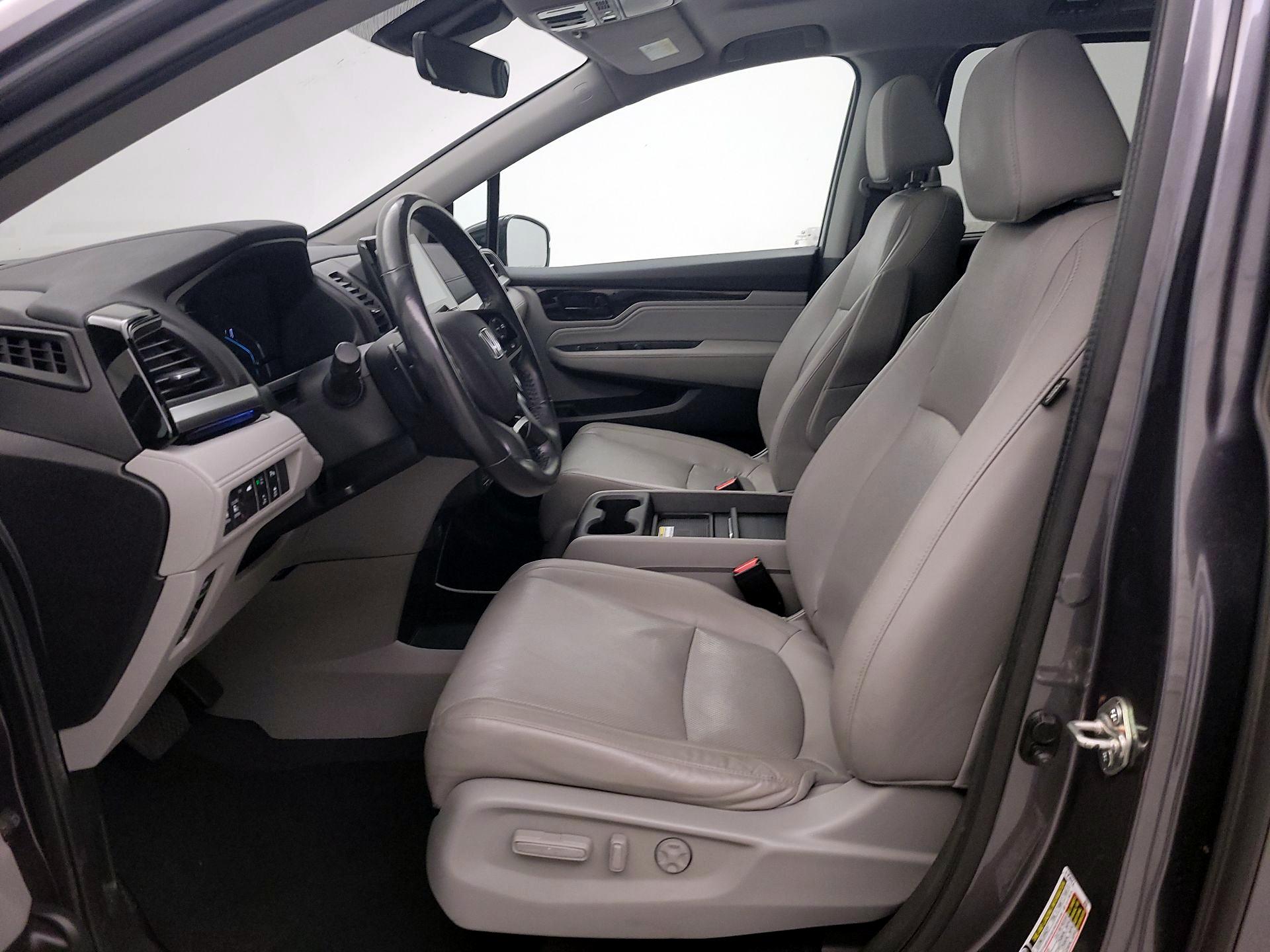 Thumbnail: 2018 Honda Odyssey - 11