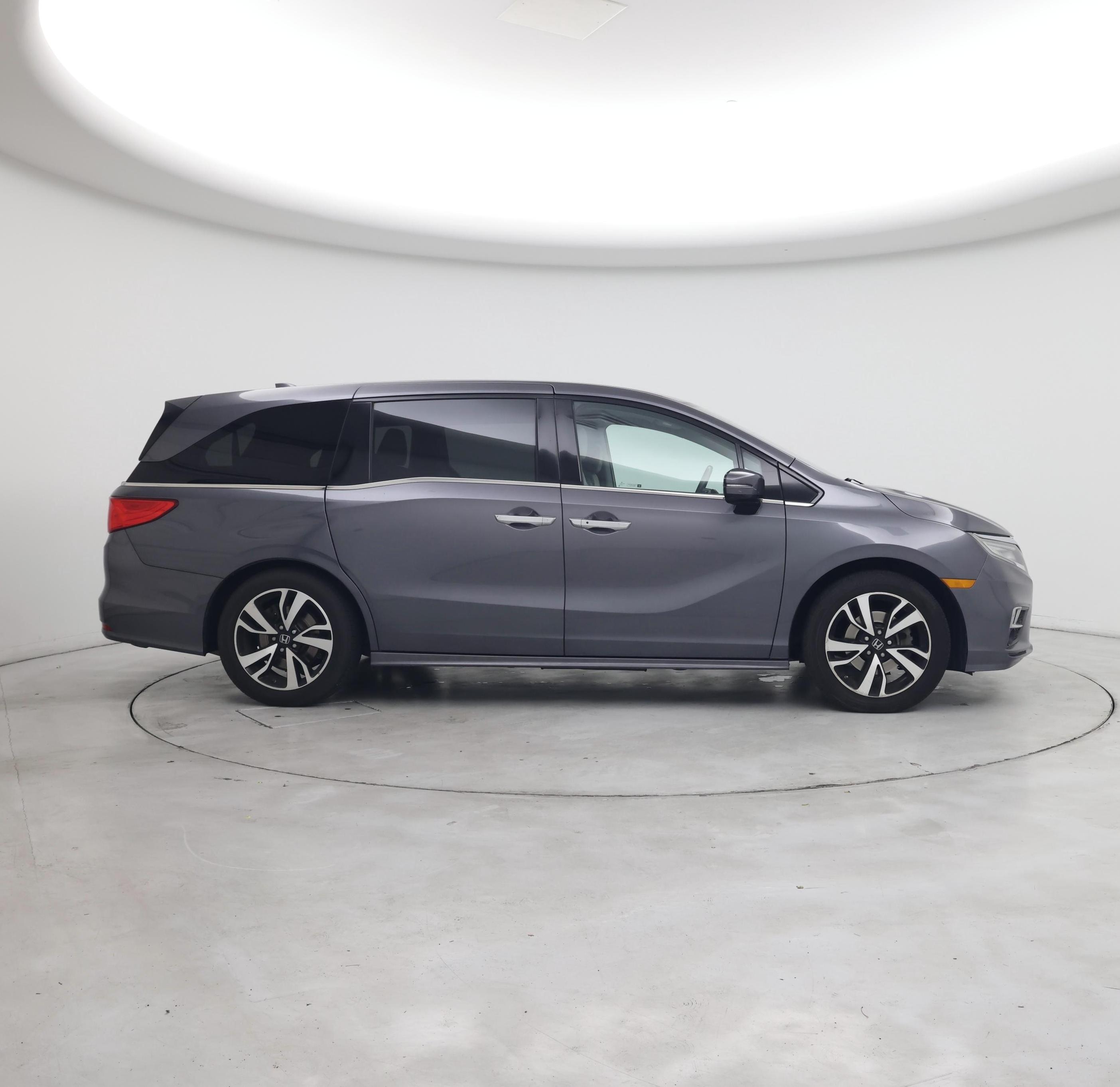 Thumbnail: 2018 Honda Odyssey - 7