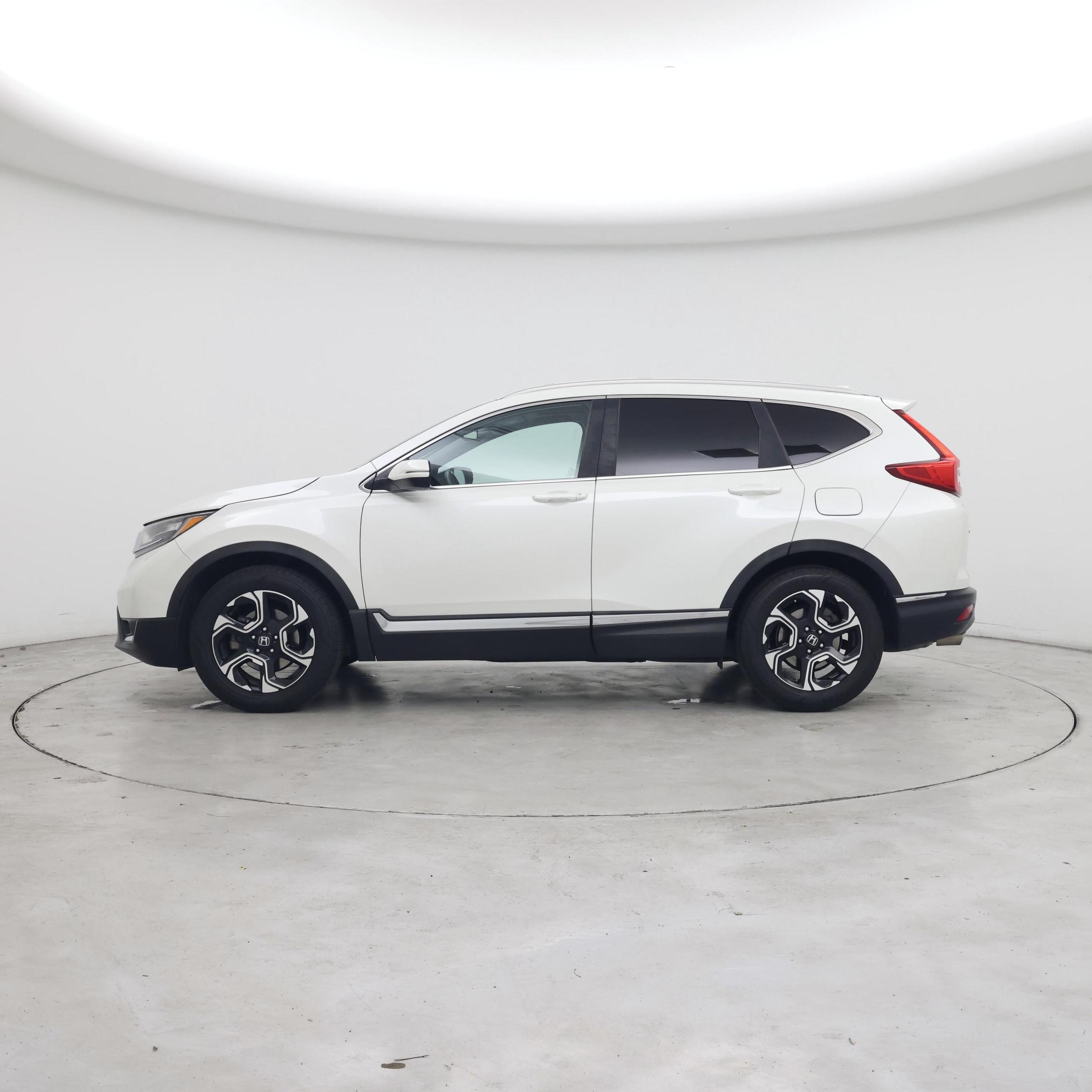 Thumbnail: 2019 Toyota C-HR - 3