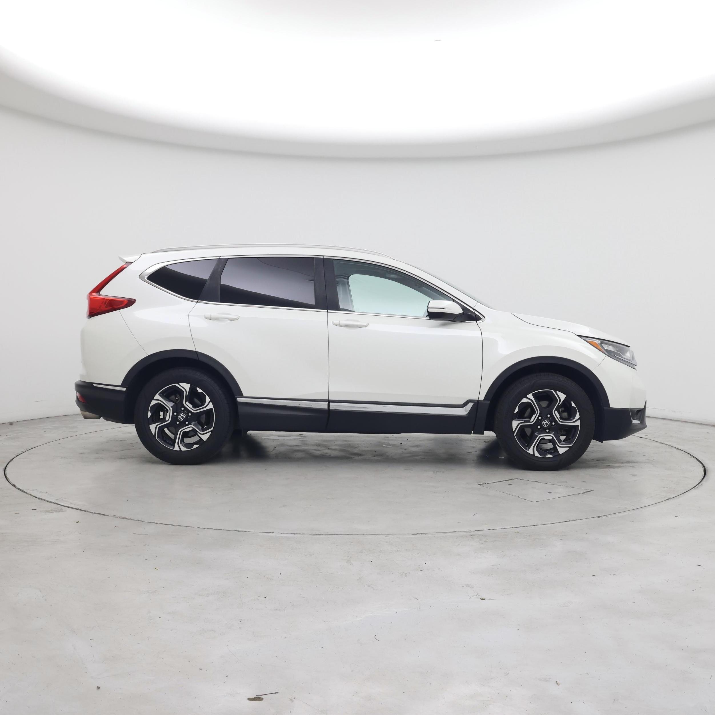 Thumbnail: 2019 Toyota C-HR - 7