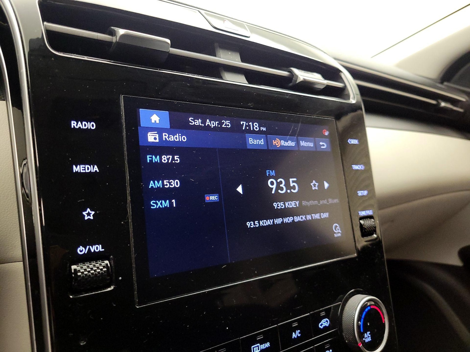 2023 Hyundai Tucson SEL - Photo 16