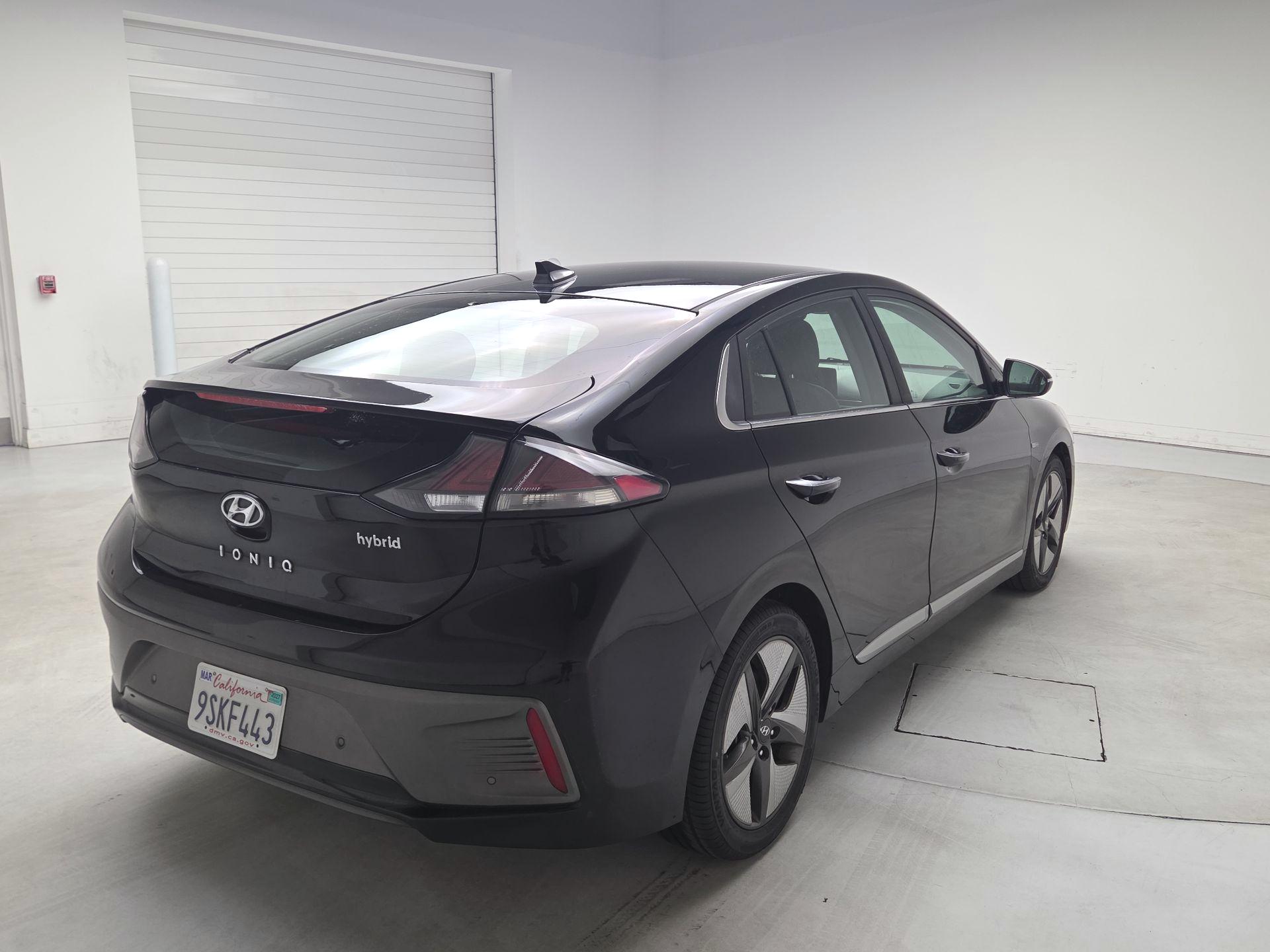 Thumbnail: 2020 Hyundai Ioniq - 5