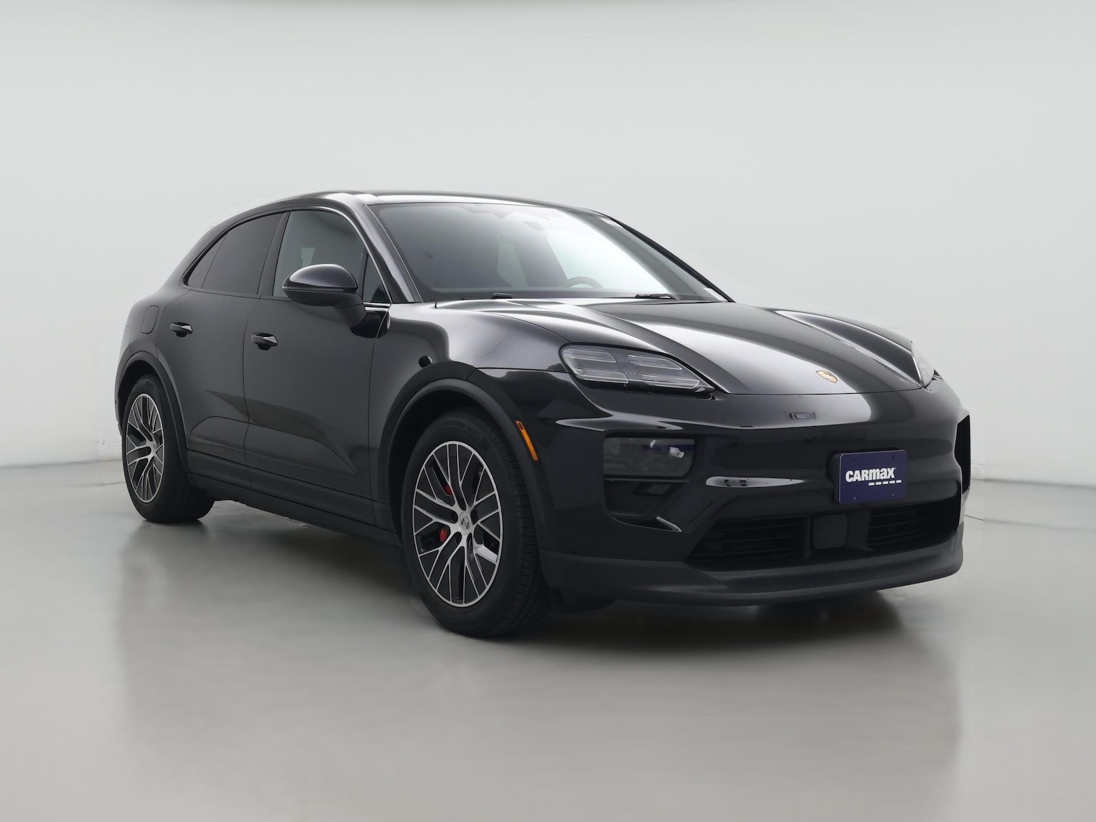 2025 Porsche Macan S