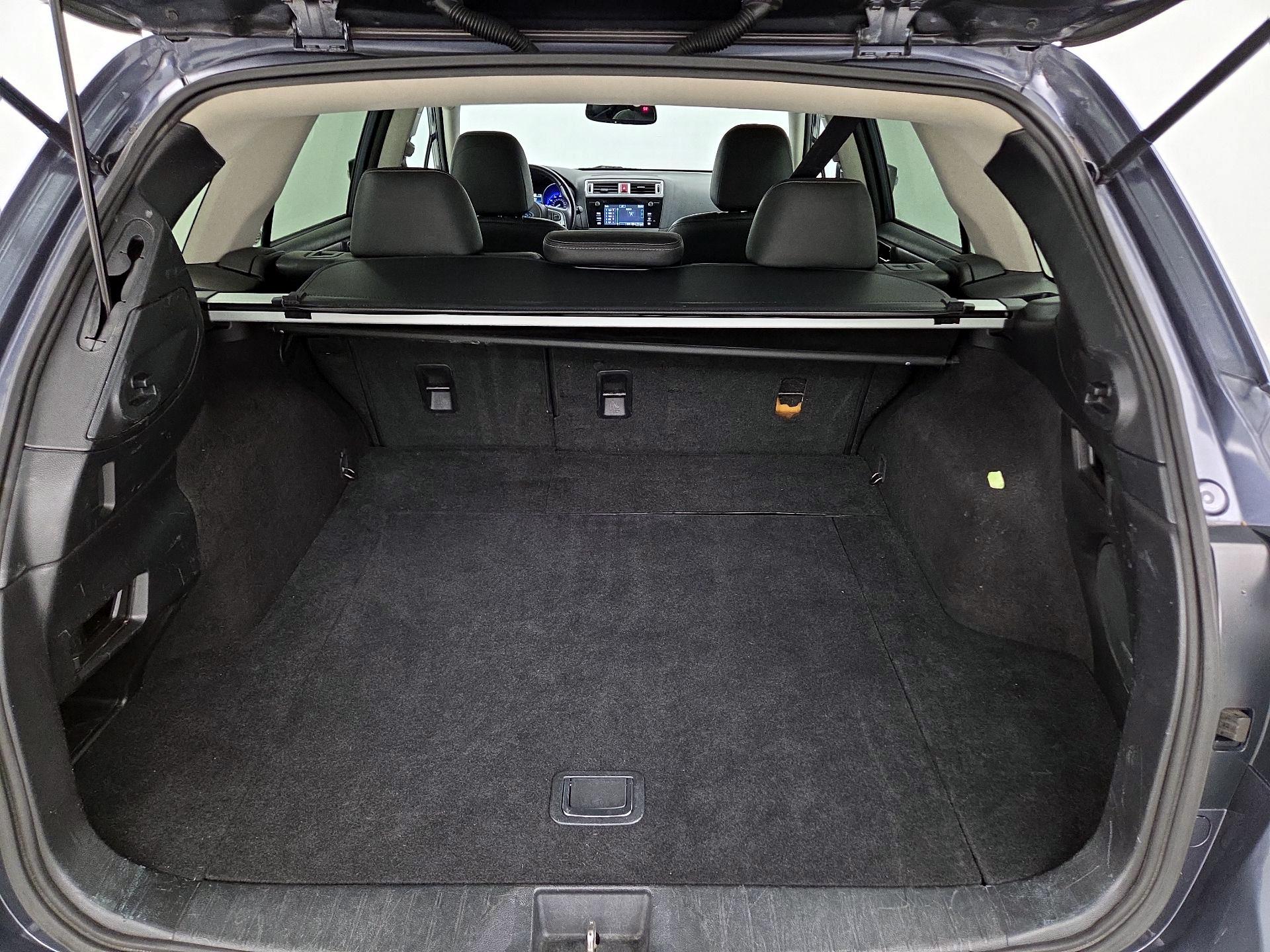 Thumbnail: 2016 Subaru Outback - 20