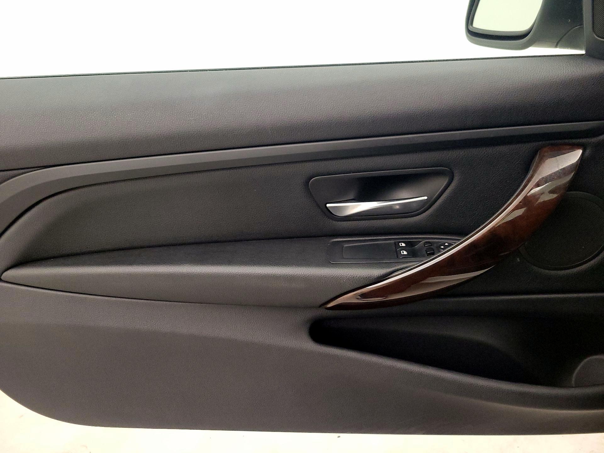 Thumbnail: 2015 BMW 4 Series - 12