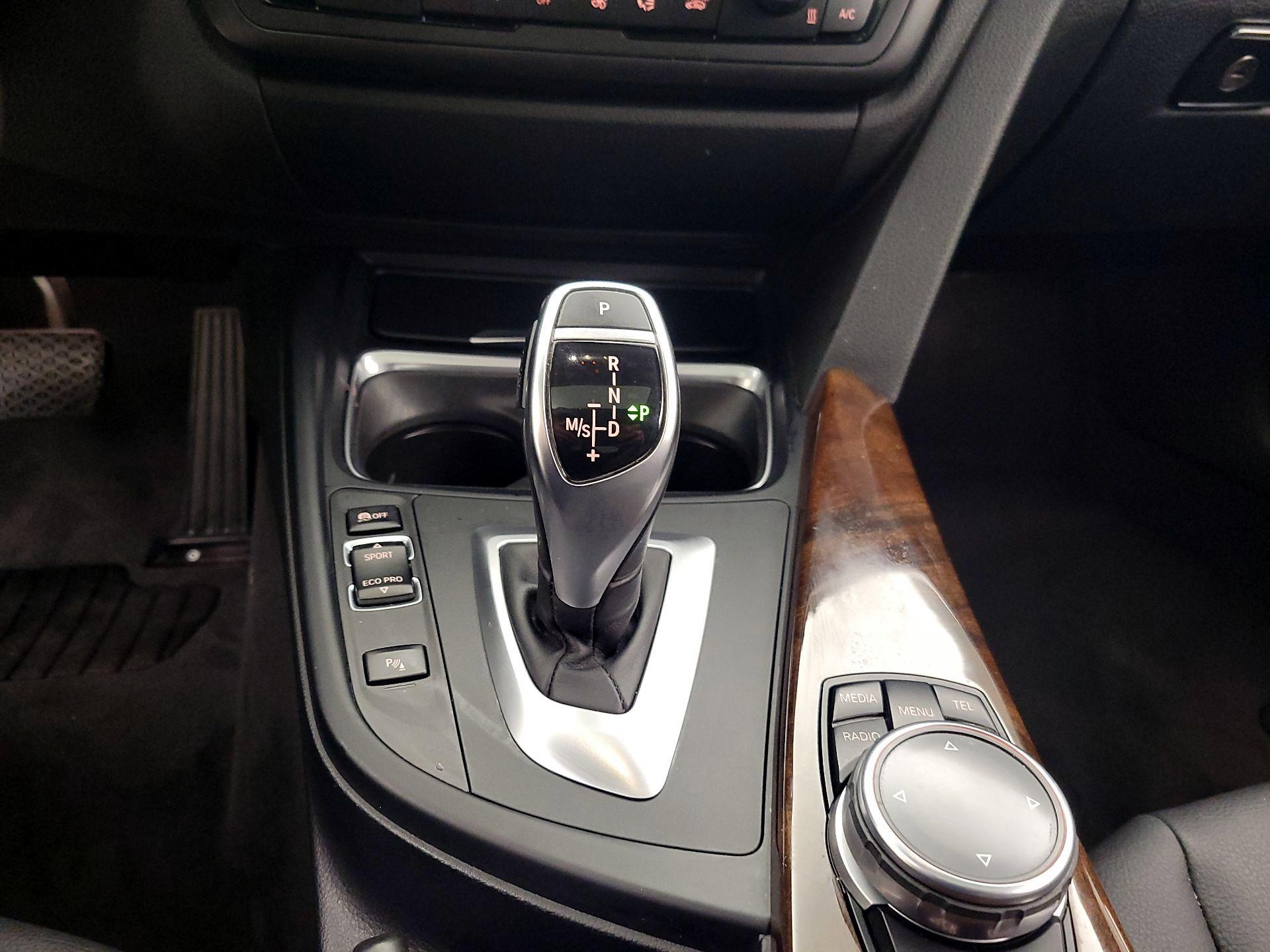 Thumbnail: 2015 BMW 4 Series - 17