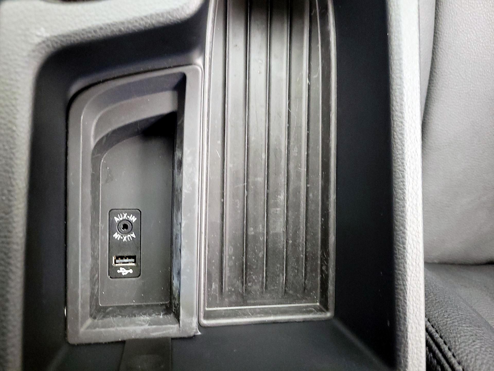 Thumbnail: 2015 BMW 4 Series - 18